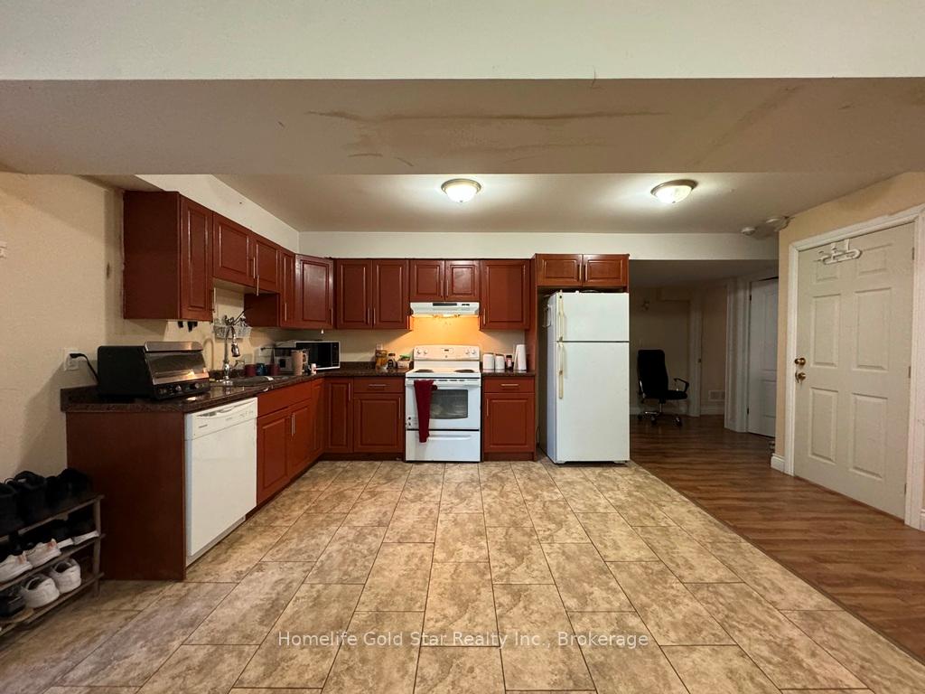 Photo 6 of 3100 Arpino Avenue, Windsor — HOMEH