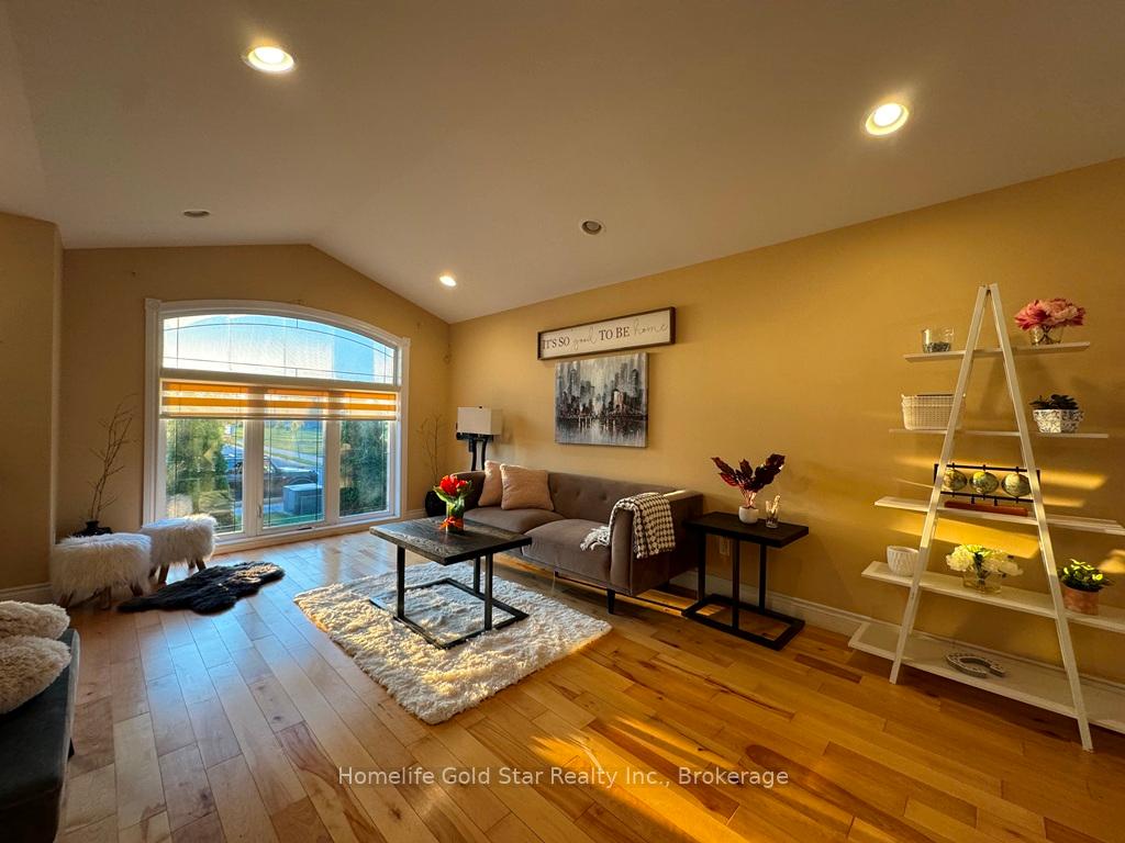 Photo 10 of 3100 Arpino Avenue, Windsor — HOMEH