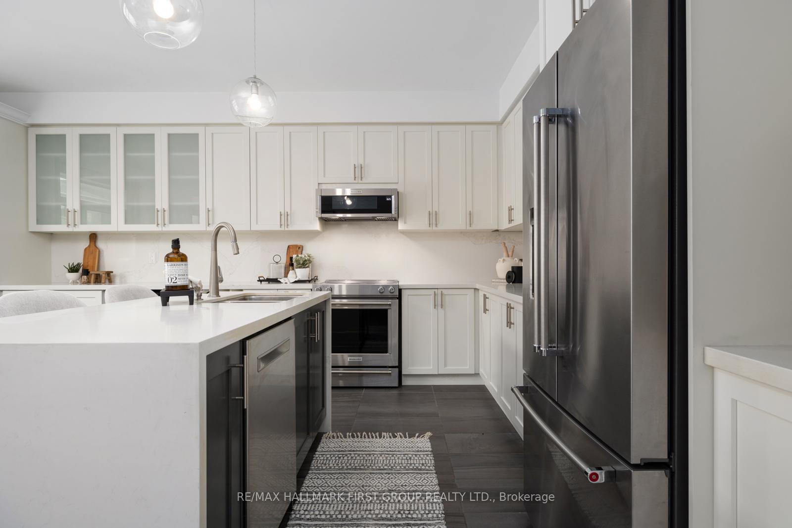 Photo 14 of 20 Auckland Drive, Whitby, Rural Whitby — HOMEH