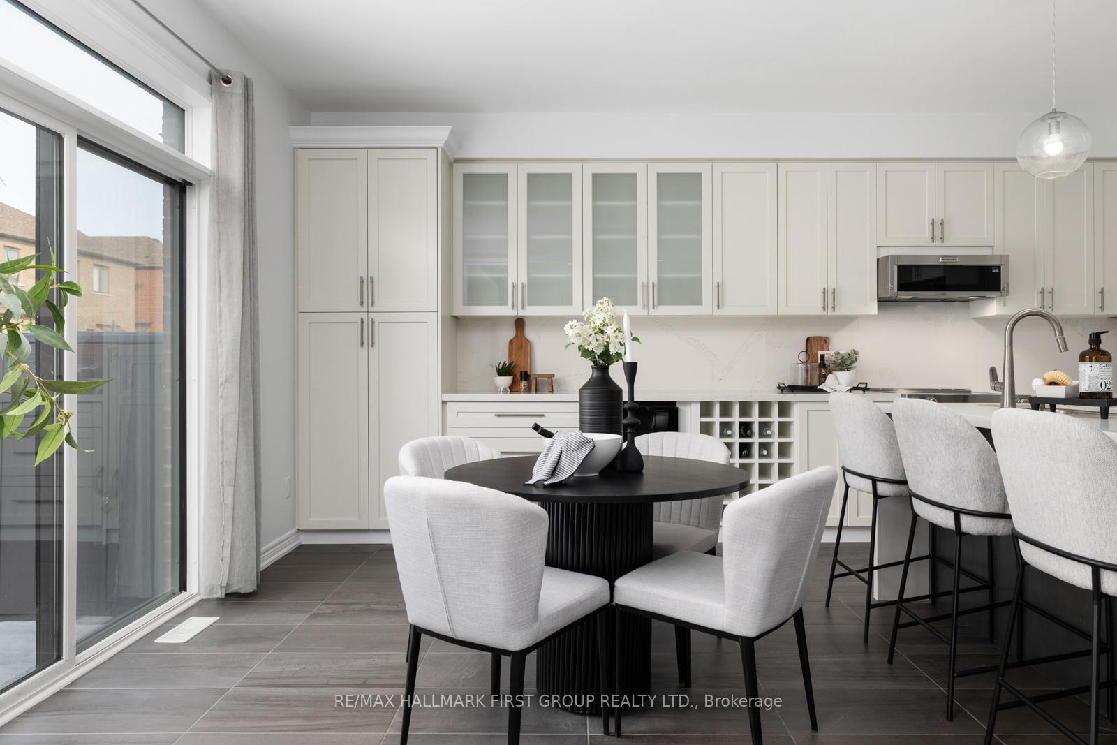 Photo 17 of 20 Auckland Drive, Whitby, Rural Whitby — HOMEH