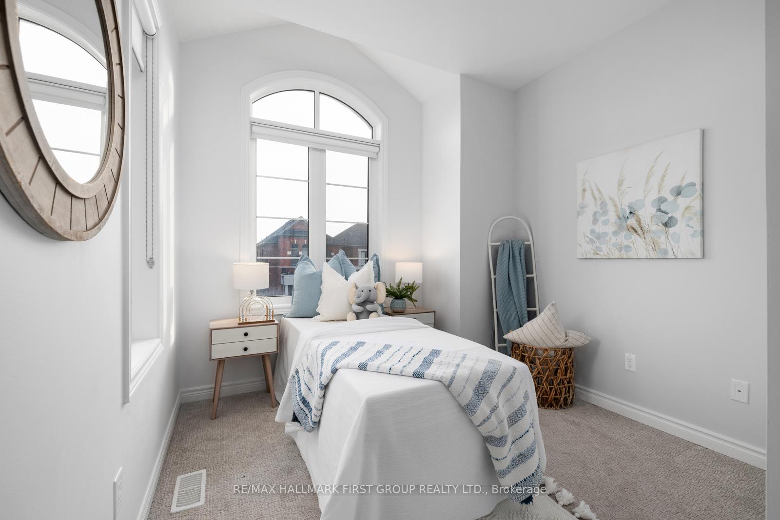 Photo 32 of 20 Auckland Drive, Whitby, Rural Whitby — HOMEH