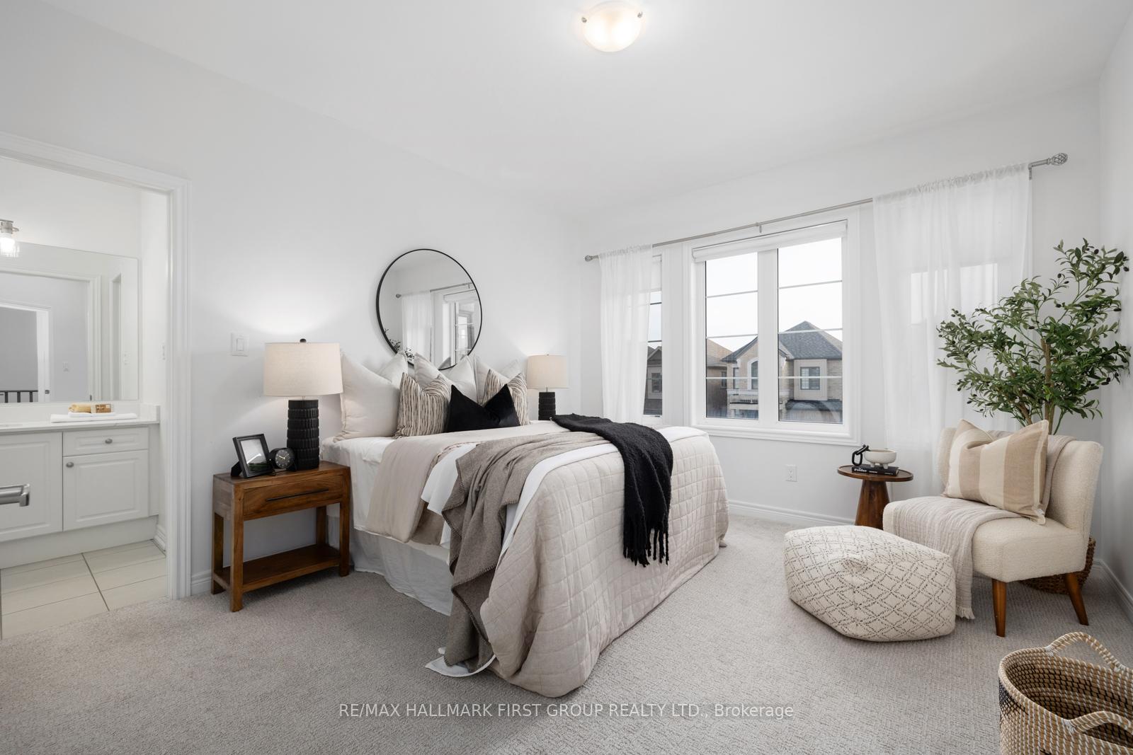 Photo 34 of 20 Auckland Drive, Whitby, Rural Whitby — HOMEH