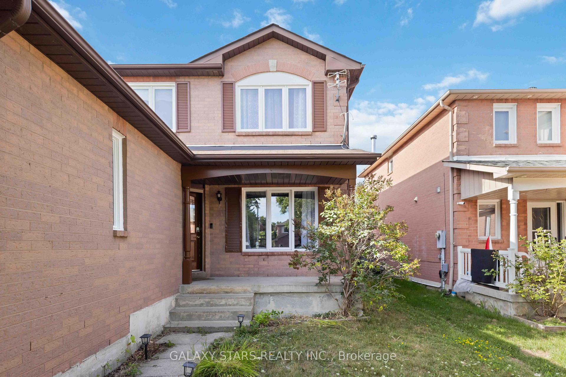 Photo 4 of 119 Sullivan Drive, Ajax, Central — HOMEH