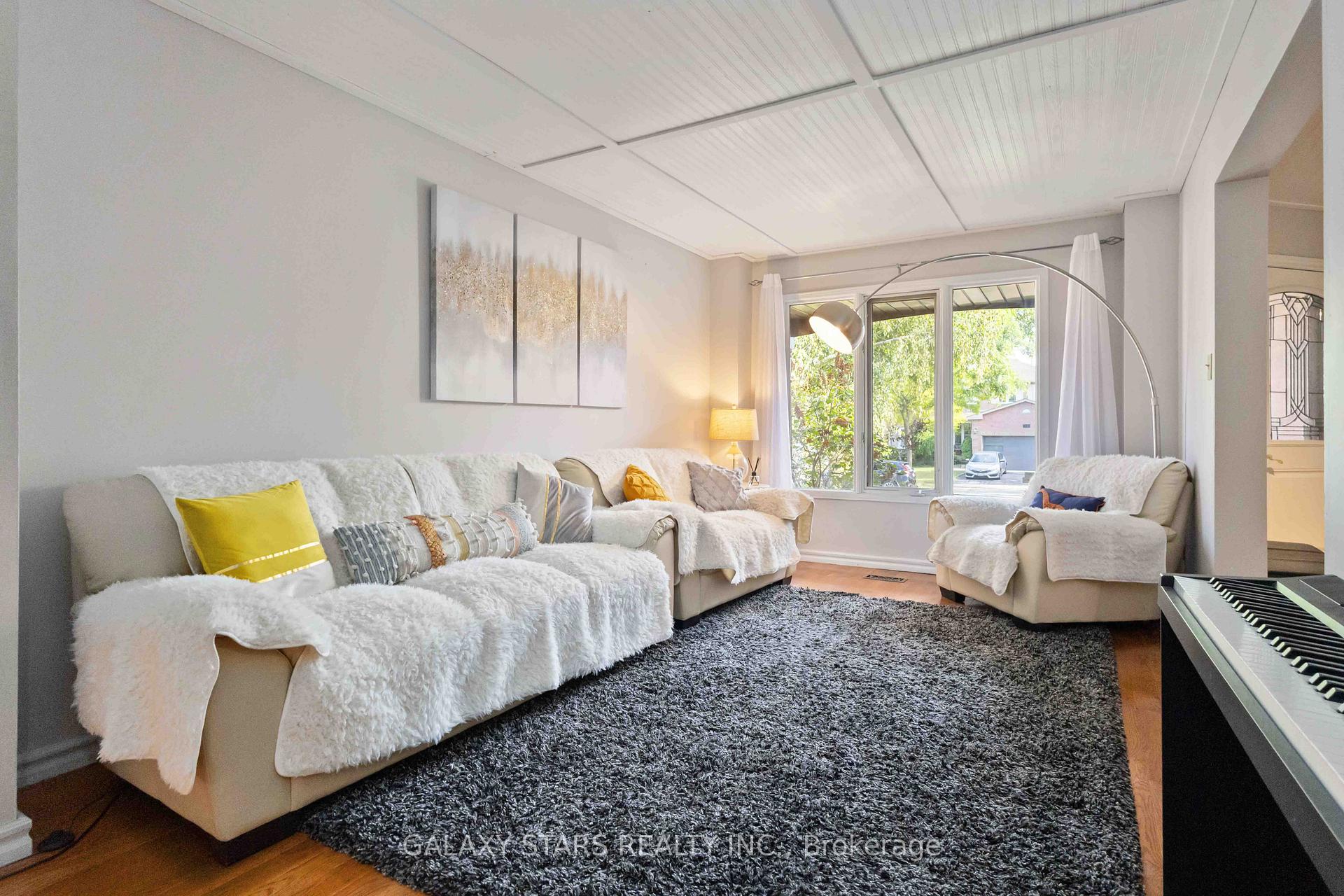 Photo 12 of 119 Sullivan Drive, Ajax, Central — HOMEH