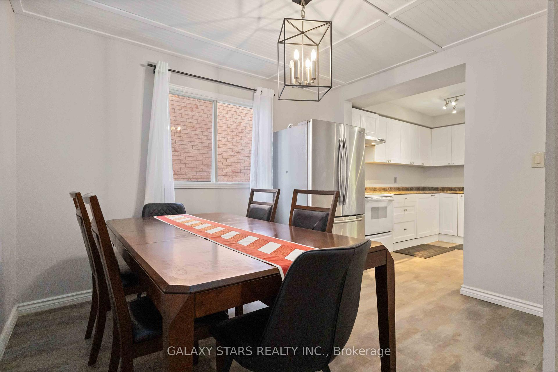 Photo 23 of 119 Sullivan Drive, Ajax, Central — HOMEH
