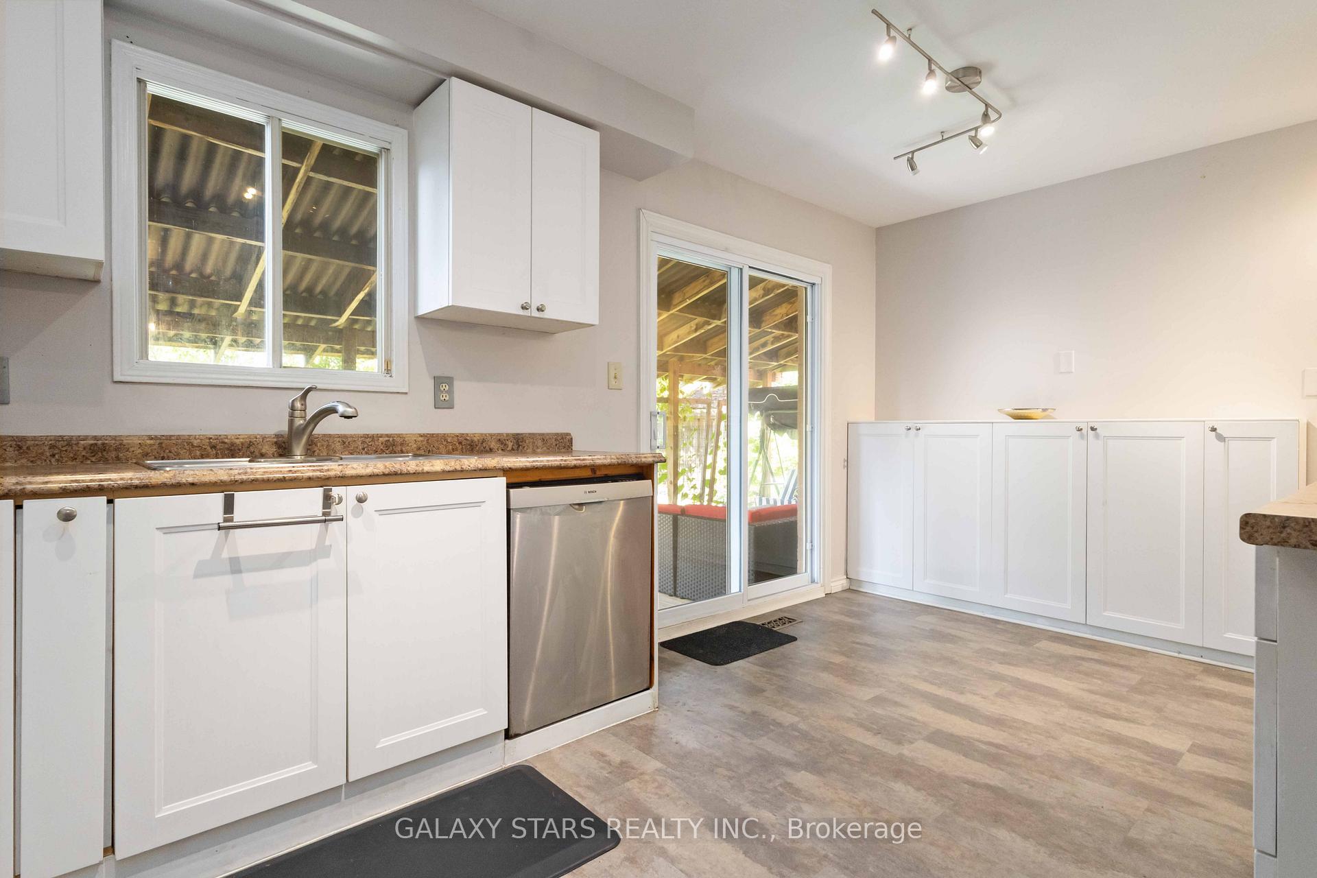 Photo 25 of 119 Sullivan Drive, Ajax, Central — HOMEH