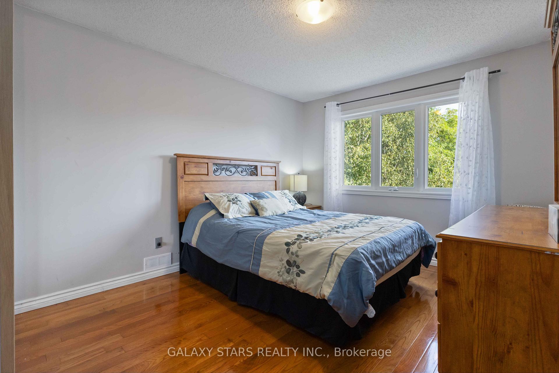 Photo 30 of 119 Sullivan Drive, Ajax, Central — HOMEH