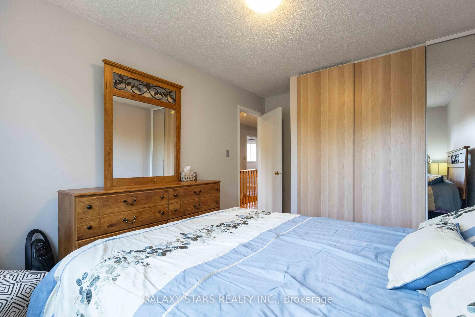 Photo 37 of 119 Sullivan Drive, Ajax, Central — HOMEH