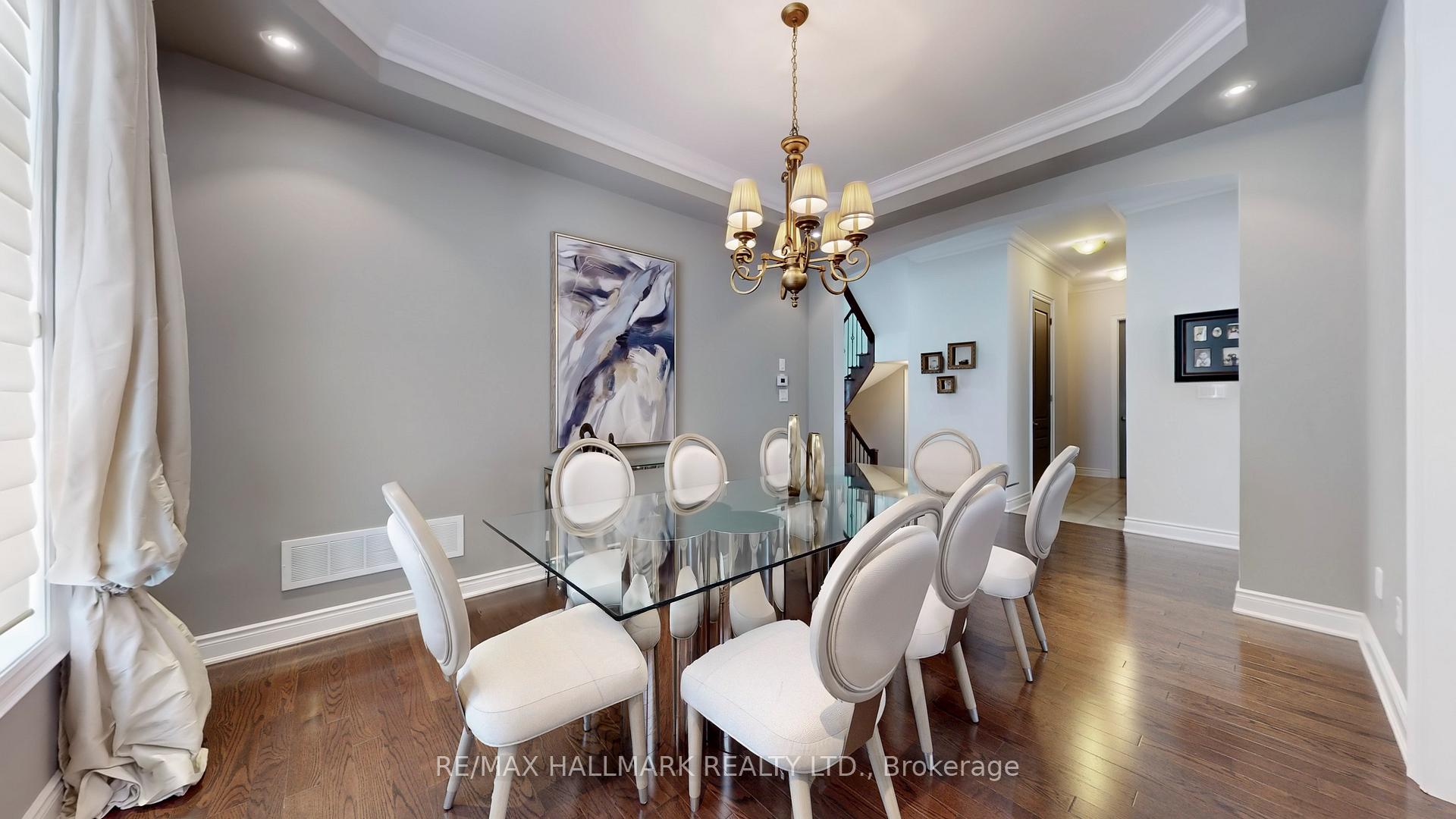 Photo 12 of 126 Sir Stevens Drive, Vaughan, Patterson — HOMEH