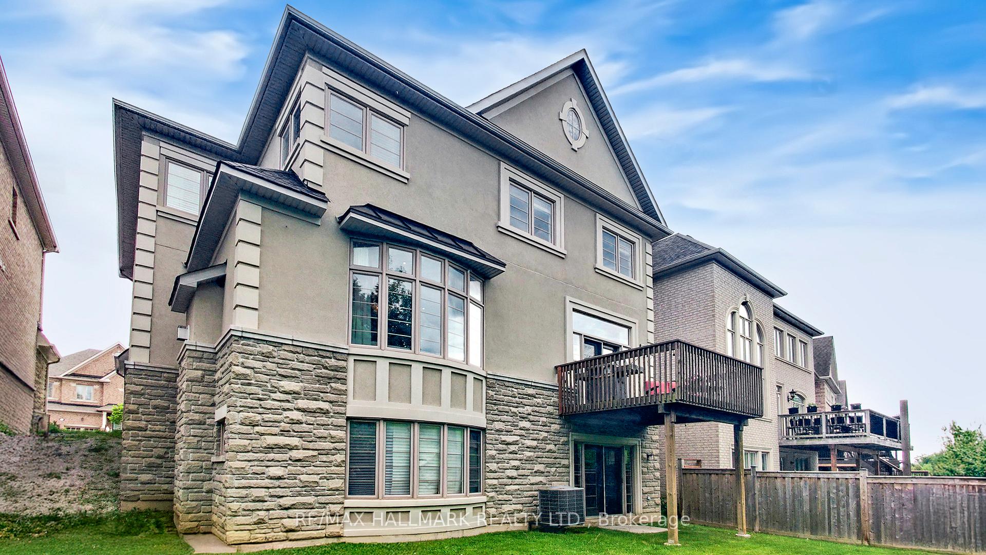 Photo 50 of 126 Sir Stevens Drive, Vaughan, Patterson — HOMEH