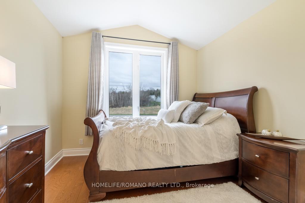 Photo 21 of 5 Hunters Glen, Whitestone, Hagerman — HOMEH