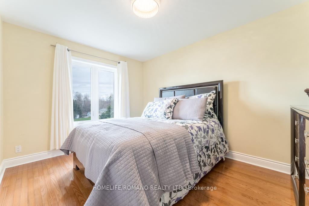 Photo 24 of 5 Hunters Glen, Whitestone, Hagerman — HOMEH
