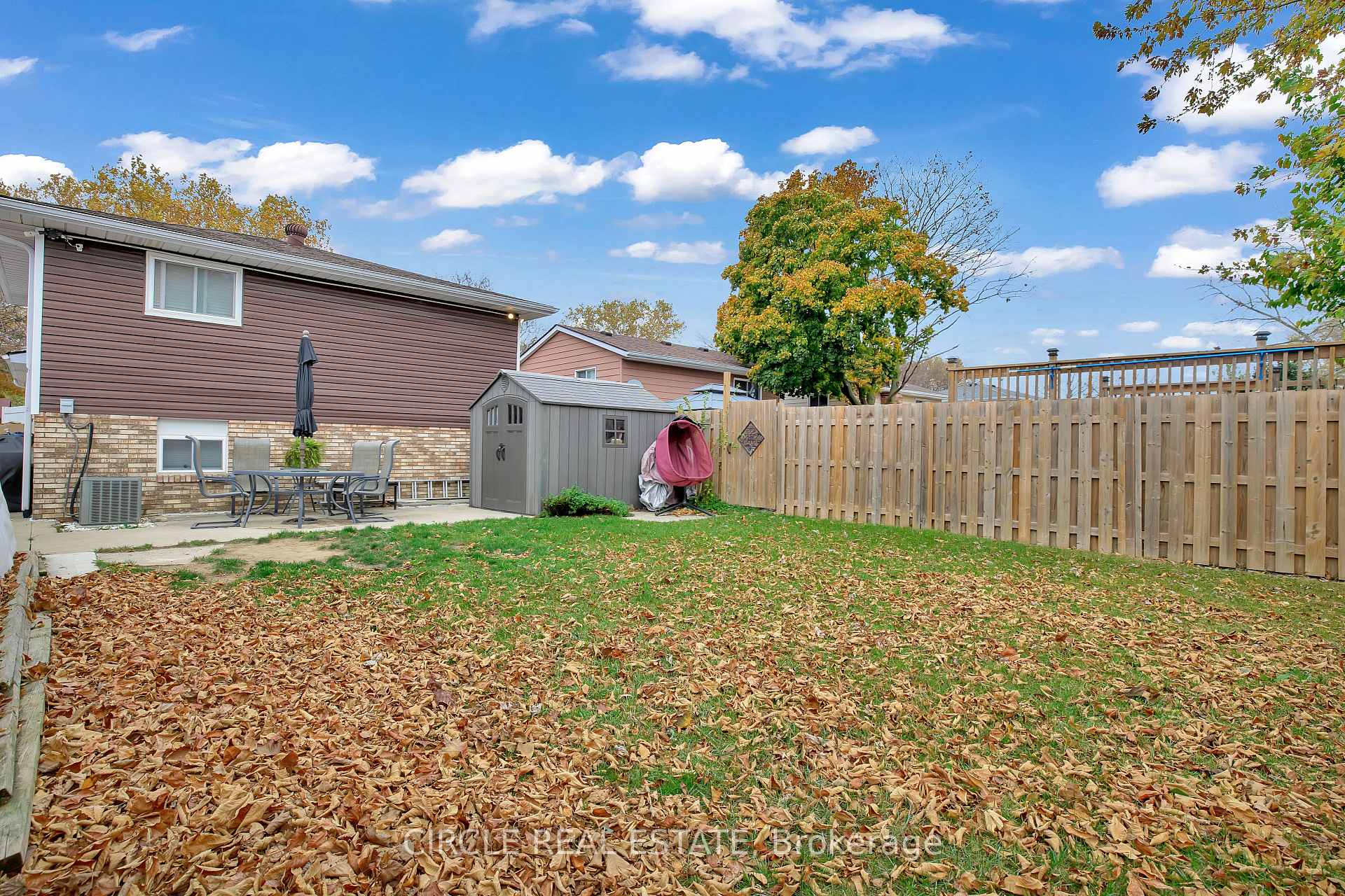 Photo 4 of 3691 Wildwood Drive, Windsor — HOMEH