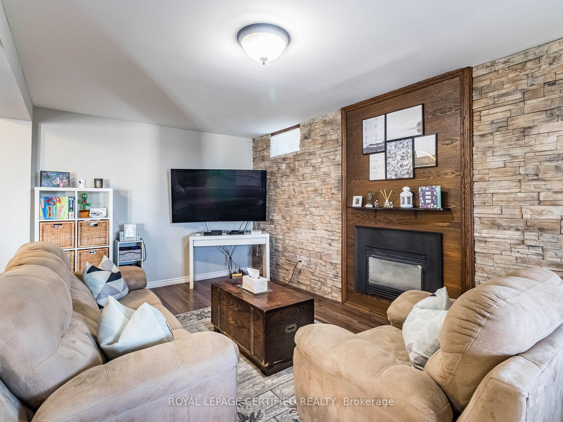 Photo 46 of 172 Melissa Crescent, Whitby, Blue Grass Meadows — HOMEH