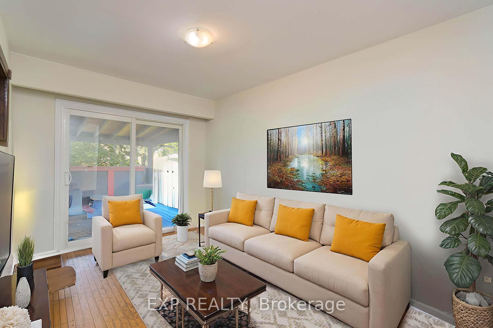 Photo 23 of 2 Roslyn Road, Barrie, Wellington — HOMEH