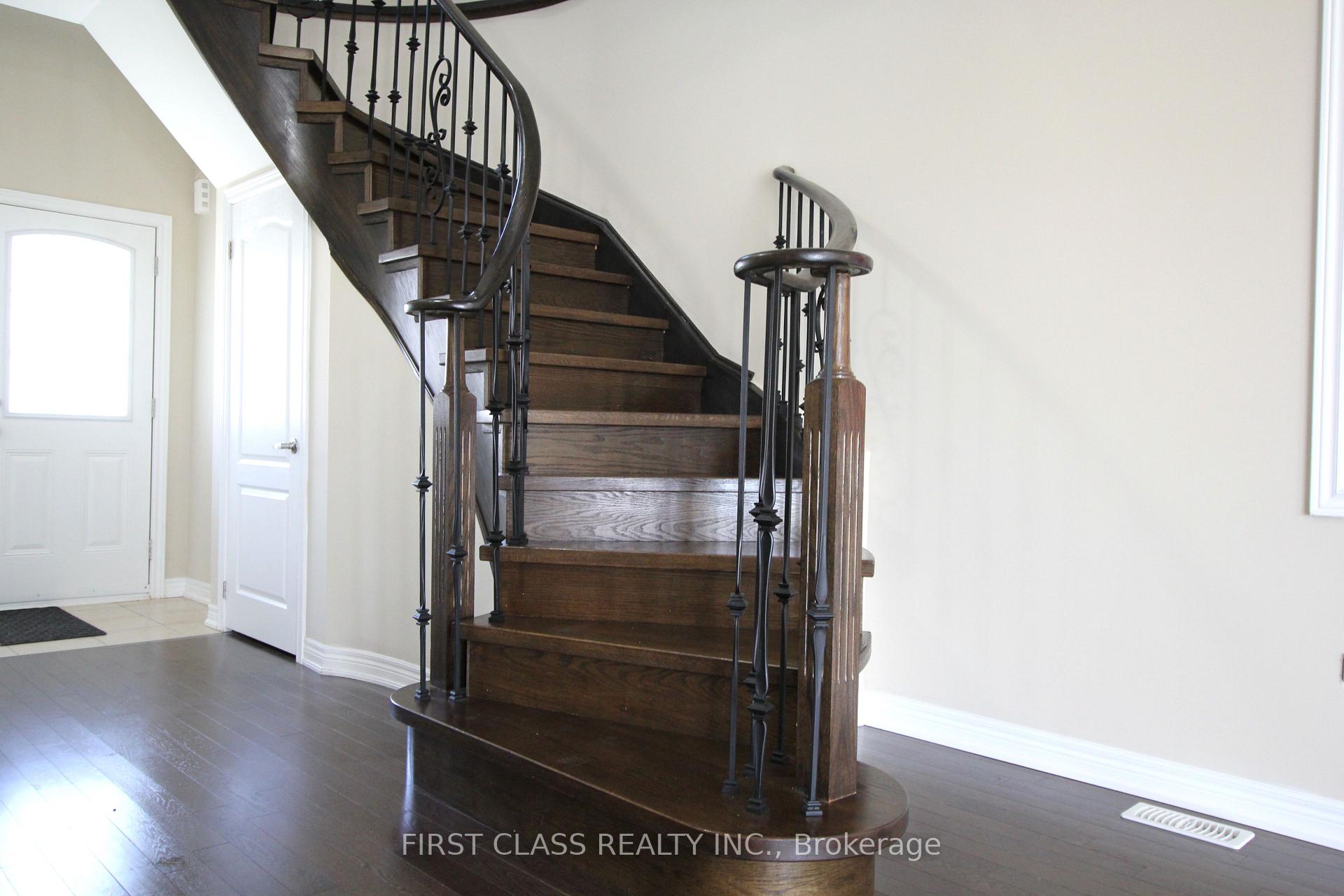 Photo 4 of 63 Promenade Drive, Whitby, Taunton North — HOMEH