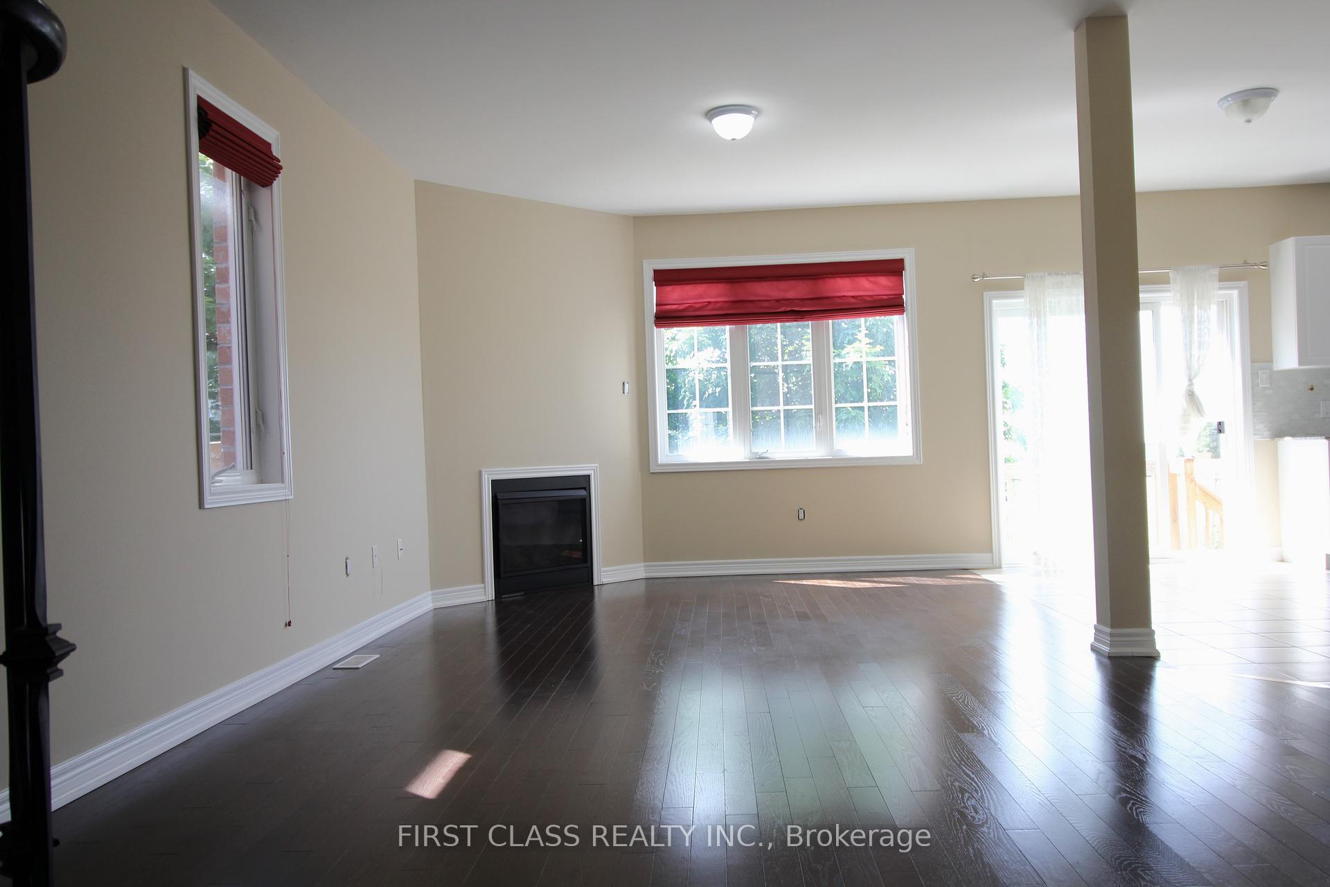 Photo 5 of 63 Promenade Drive, Whitby, Taunton North — HOMEH