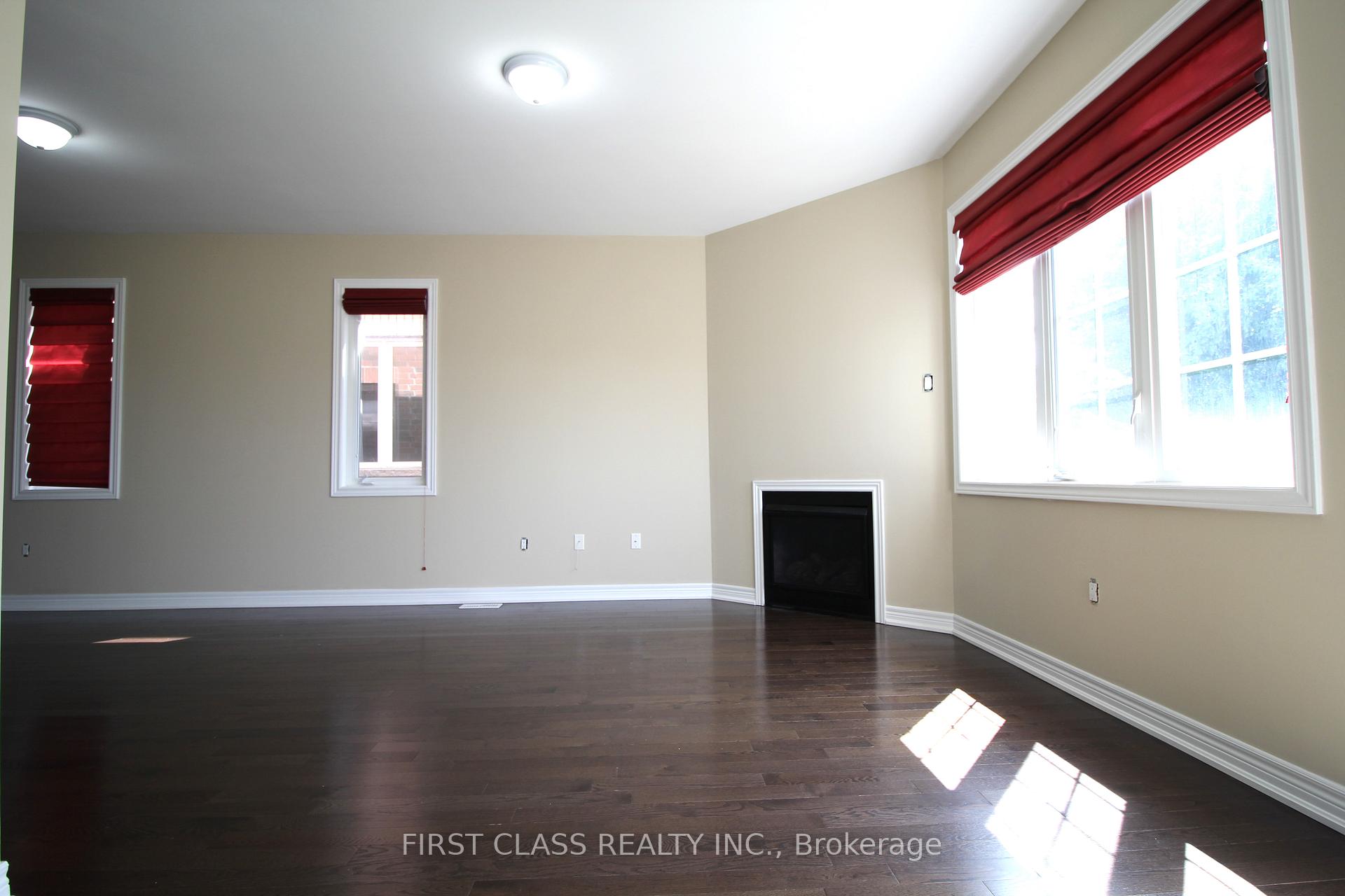 Photo 6 of 63 Promenade Drive, Whitby, Taunton North — HOMEH