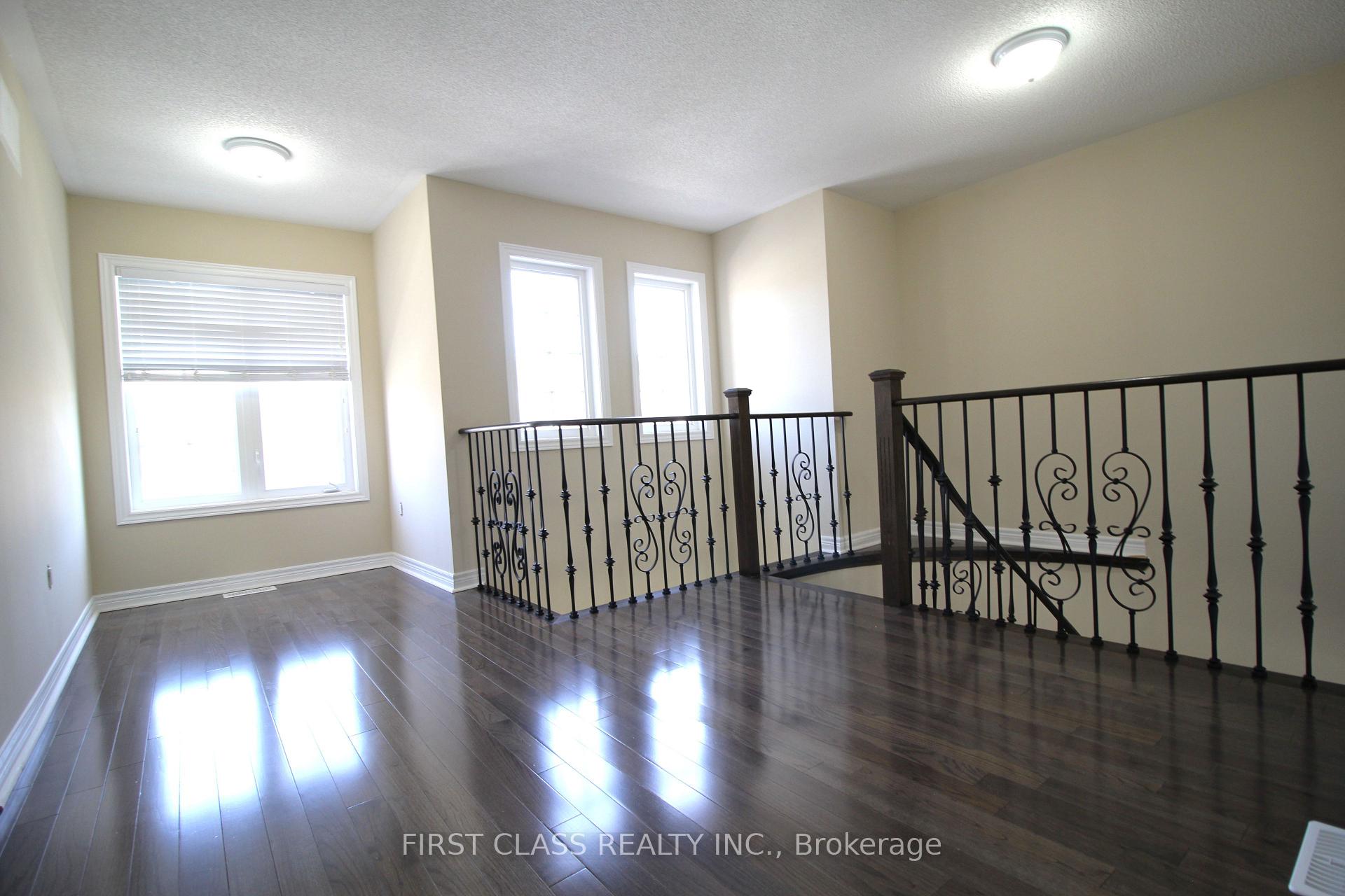 Photo 9 of 63 Promenade Drive, Whitby, Taunton North — HOMEH