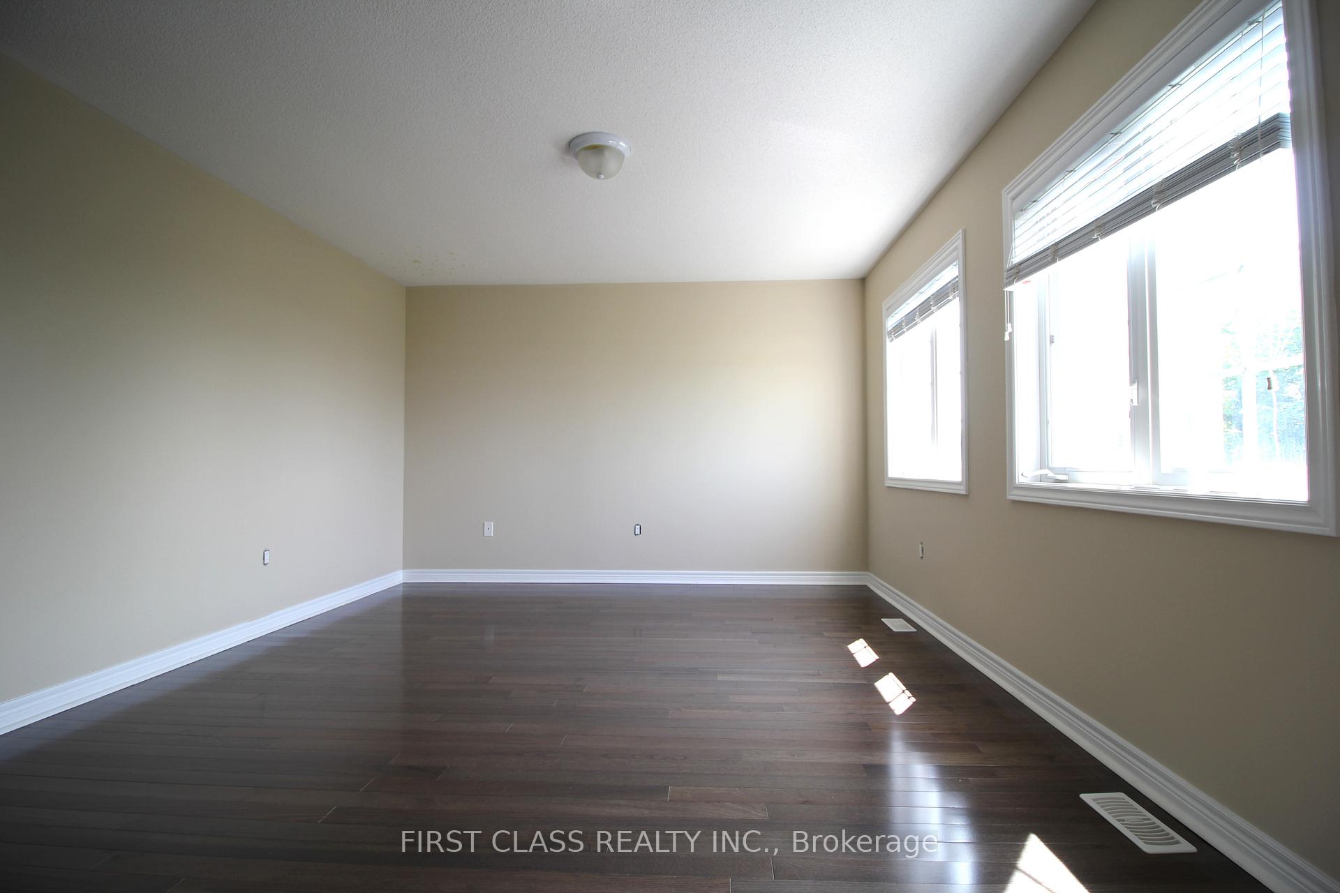 Photo 13 of 63 Promenade Drive, Whitby, Taunton North — HOMEH