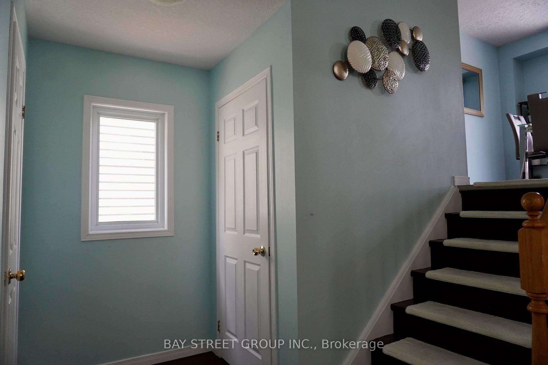 Photo 8 of 702 Wild Ginger Avenue, Waterloo — HOMEH
