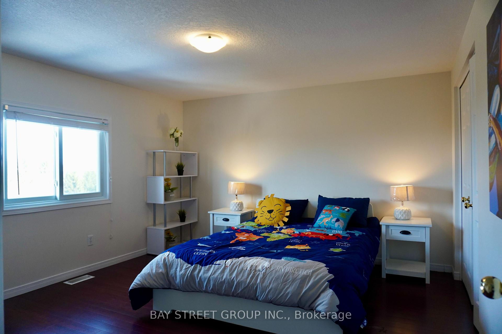 Photo 23 of 702 Wild Ginger Avenue, Waterloo — HOMEH