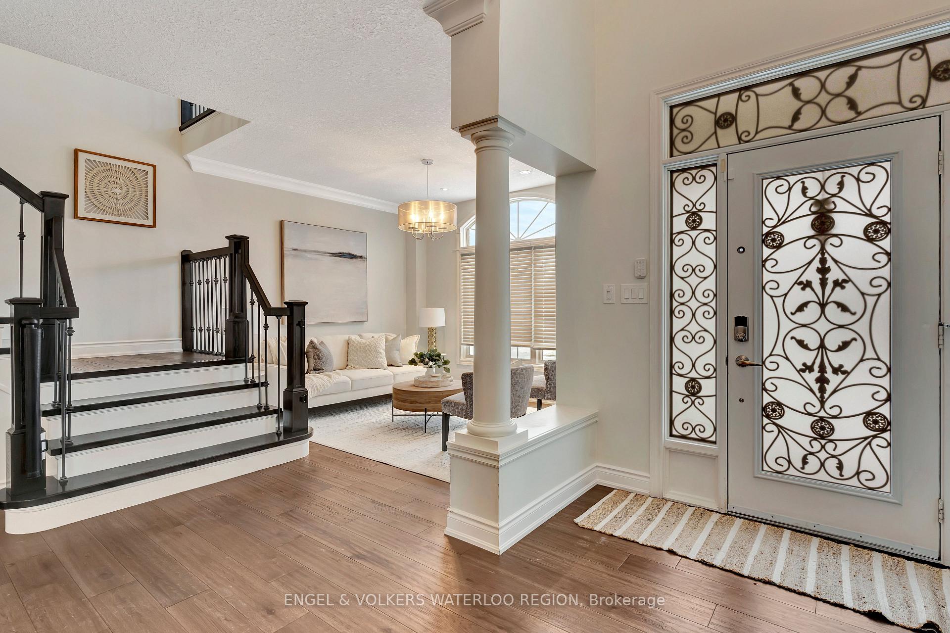 Photo 7 of 715 Cedar Bend Drive, Waterloo — HOMEH