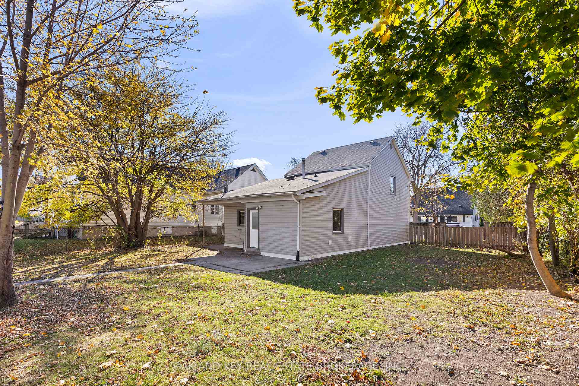Photo 19 of 1246 Monmouth Road, Windsor — HOMEH