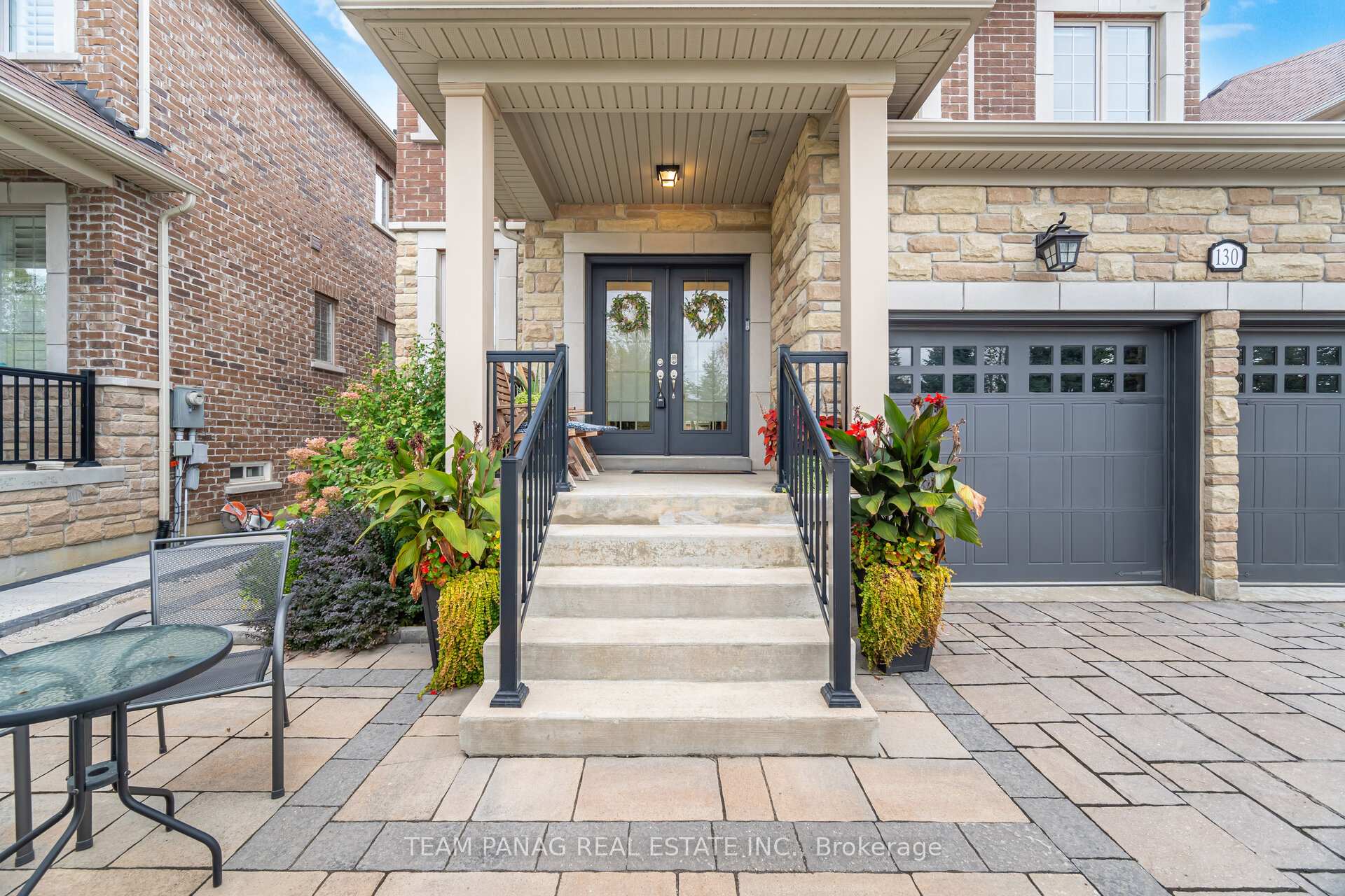 Photo 5 of 130 Torrey Pines Road, Vaughan, Kleinburg — HOMEH