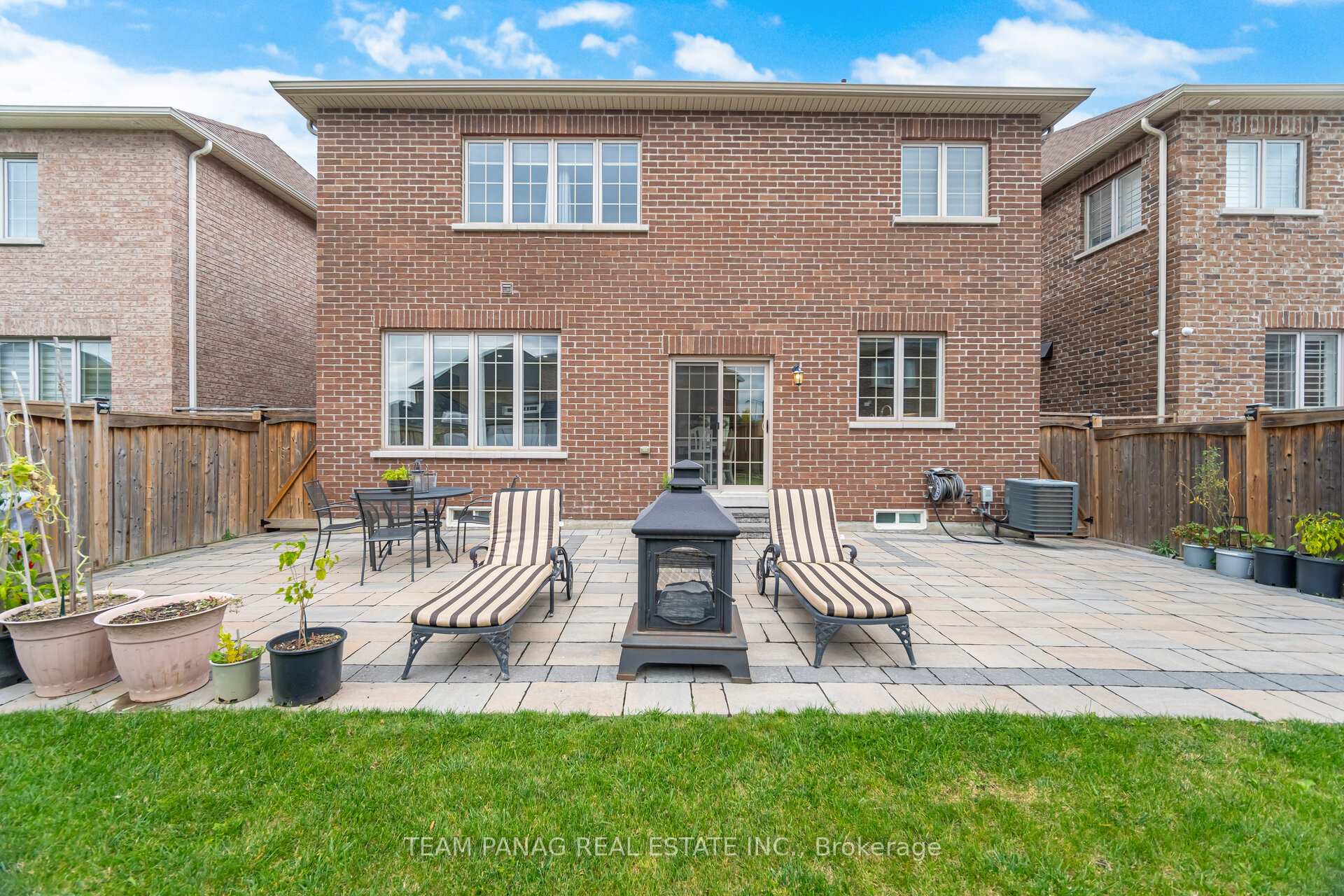 Photo 21 of 130 Torrey Pines Road, Vaughan, Kleinburg — HOMEH