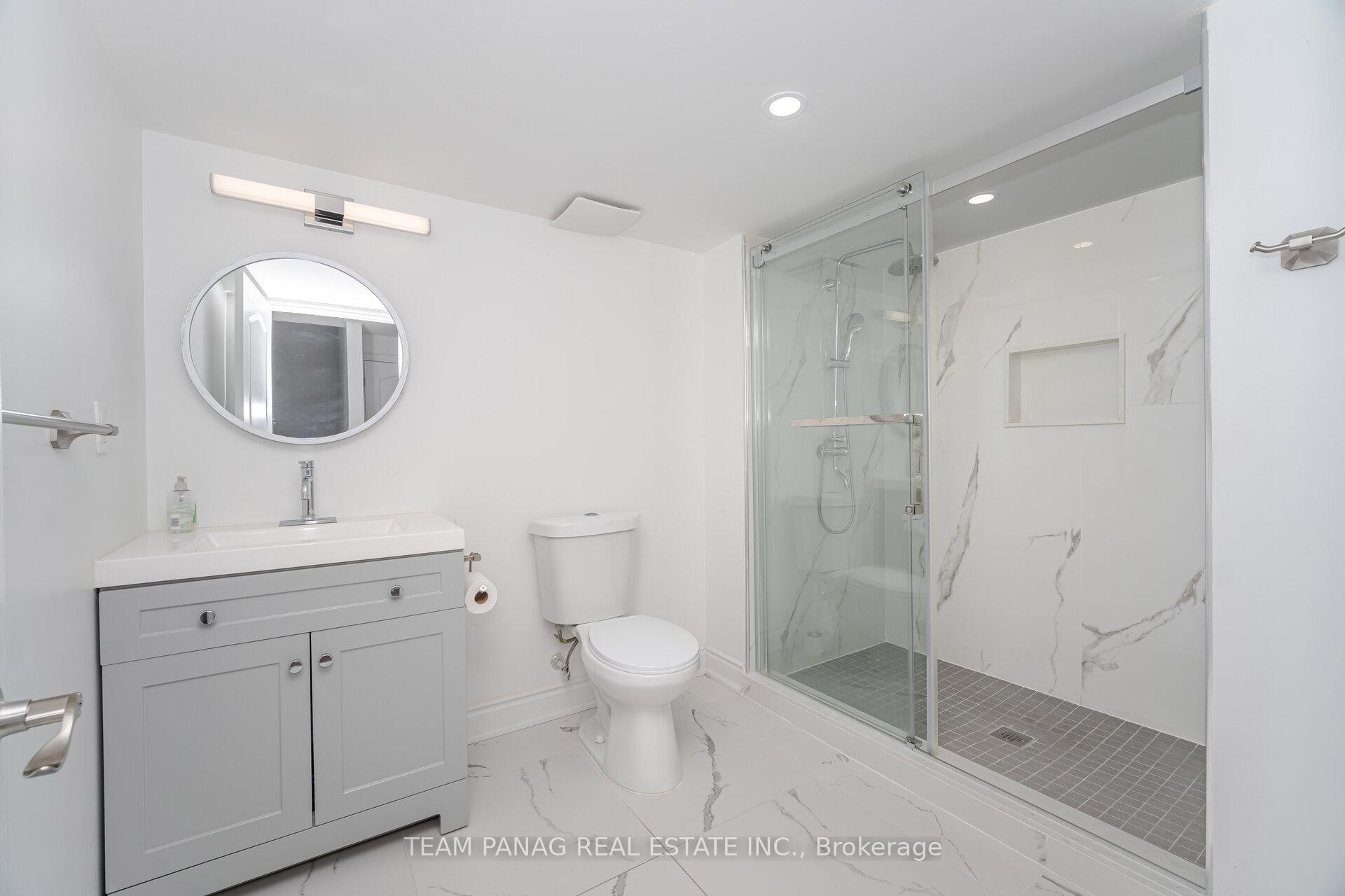 Photo 24 of 130 Torrey Pines Road, Vaughan, Kleinburg — HOMEH