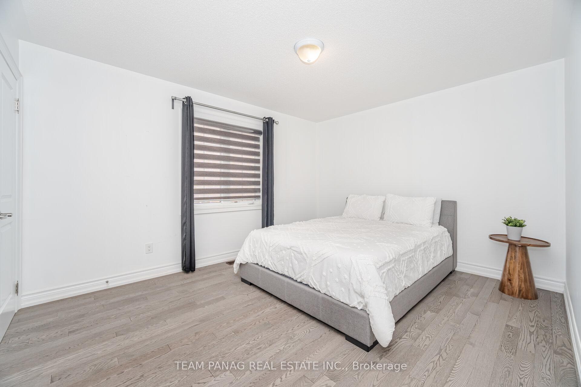 Photo 31 of 130 Torrey Pines Road, Vaughan, Kleinburg — HOMEH