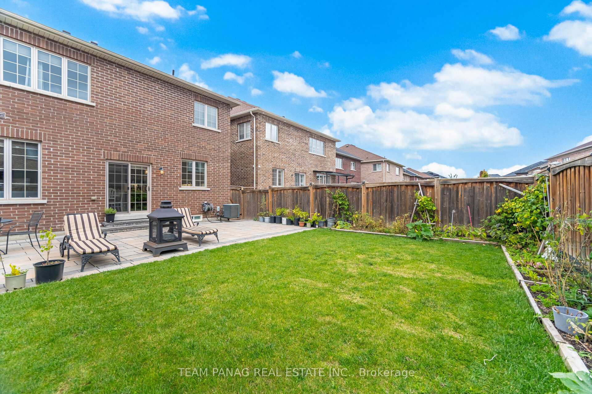 Photo 38 of 130 Torrey Pines Road, Vaughan, Kleinburg — HOMEH
