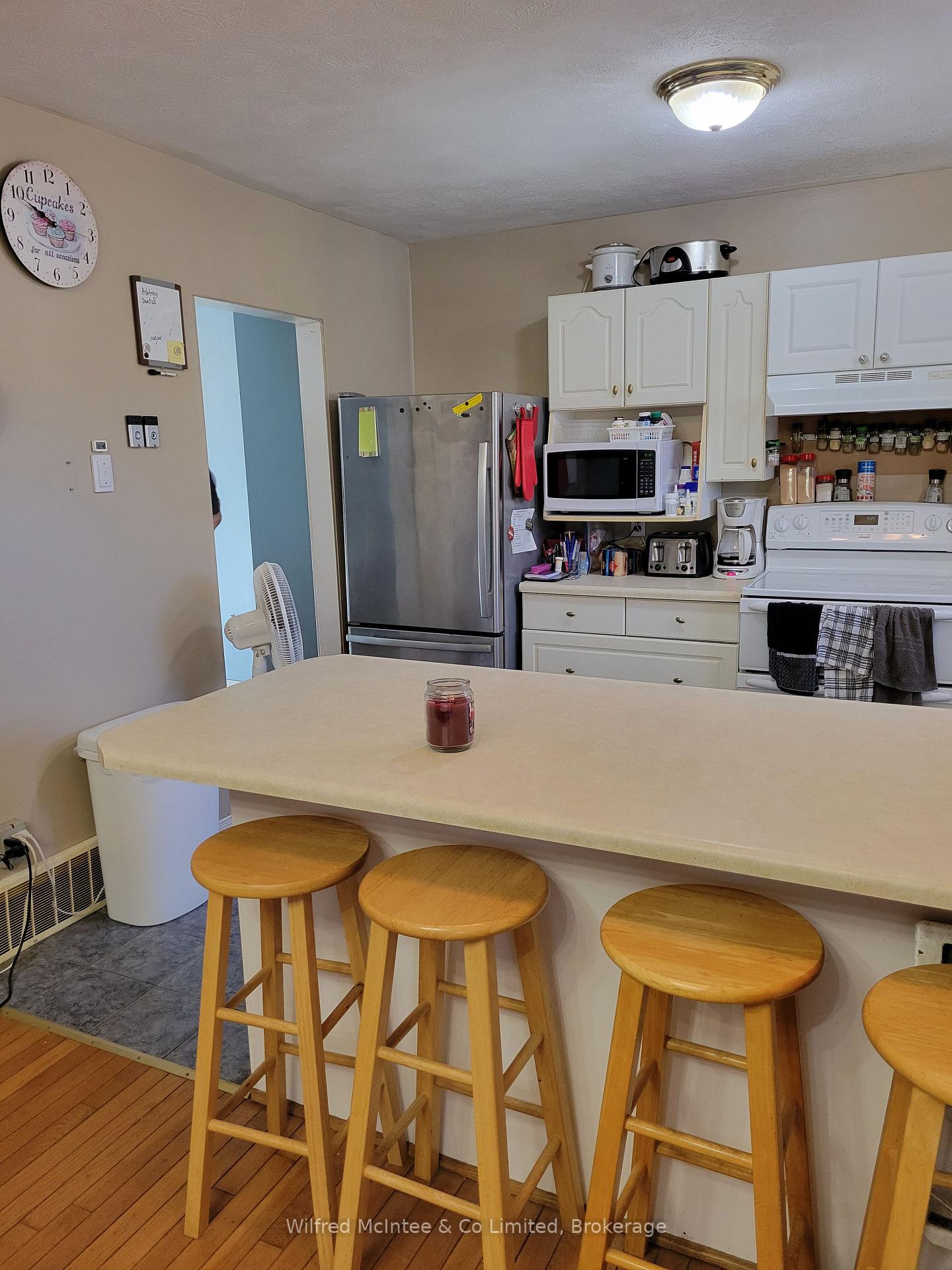Photo 6 of 210 Countess Street N, West Grey — HOMEH