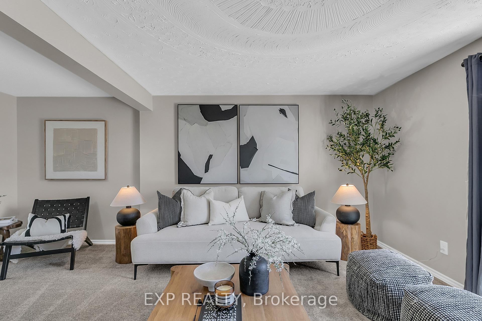 Photo 8 of 319 B Mayview Crescent, Waterloo — HOMEH