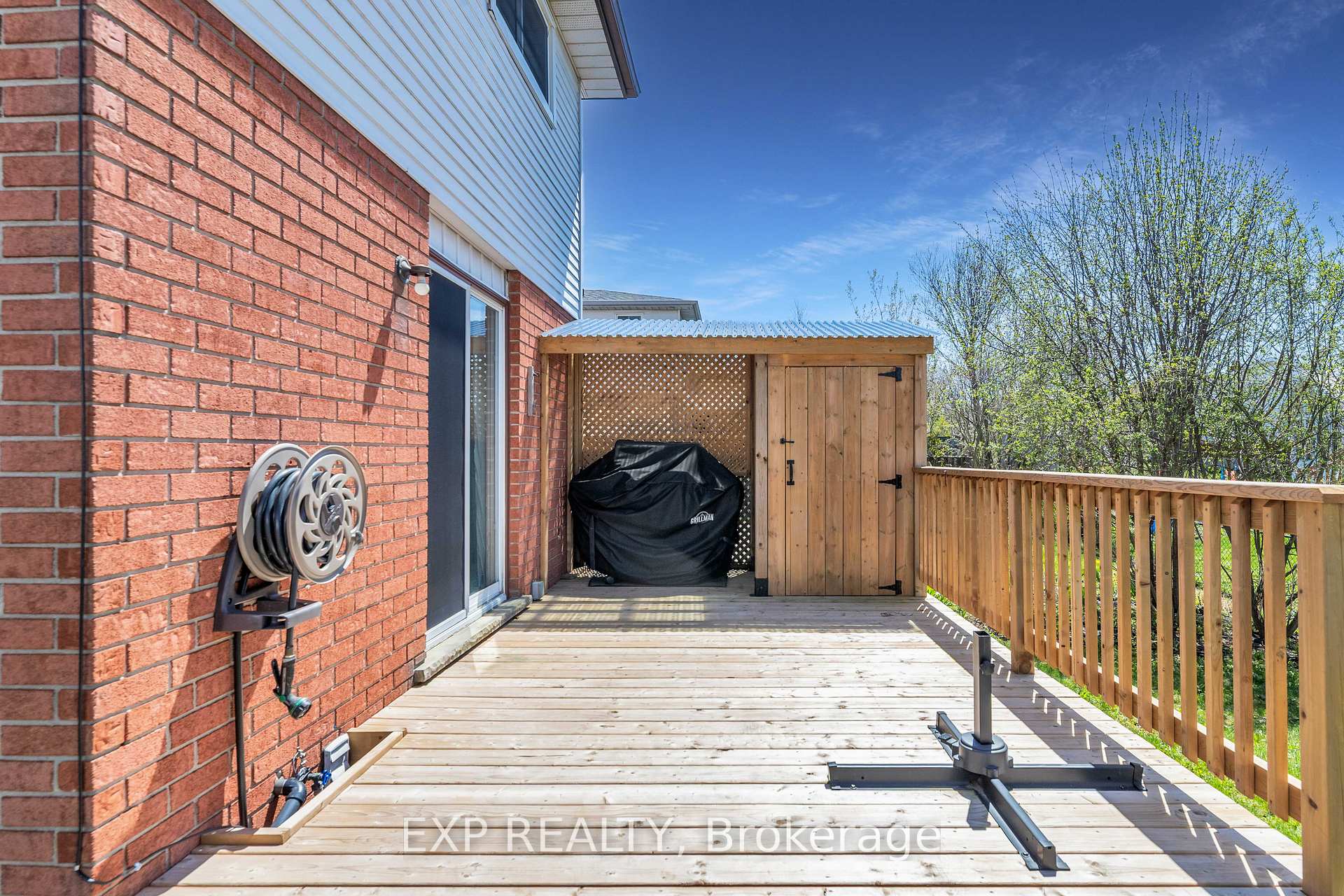Photo 21 of 319 B Mayview Crescent, Waterloo — HOMEH