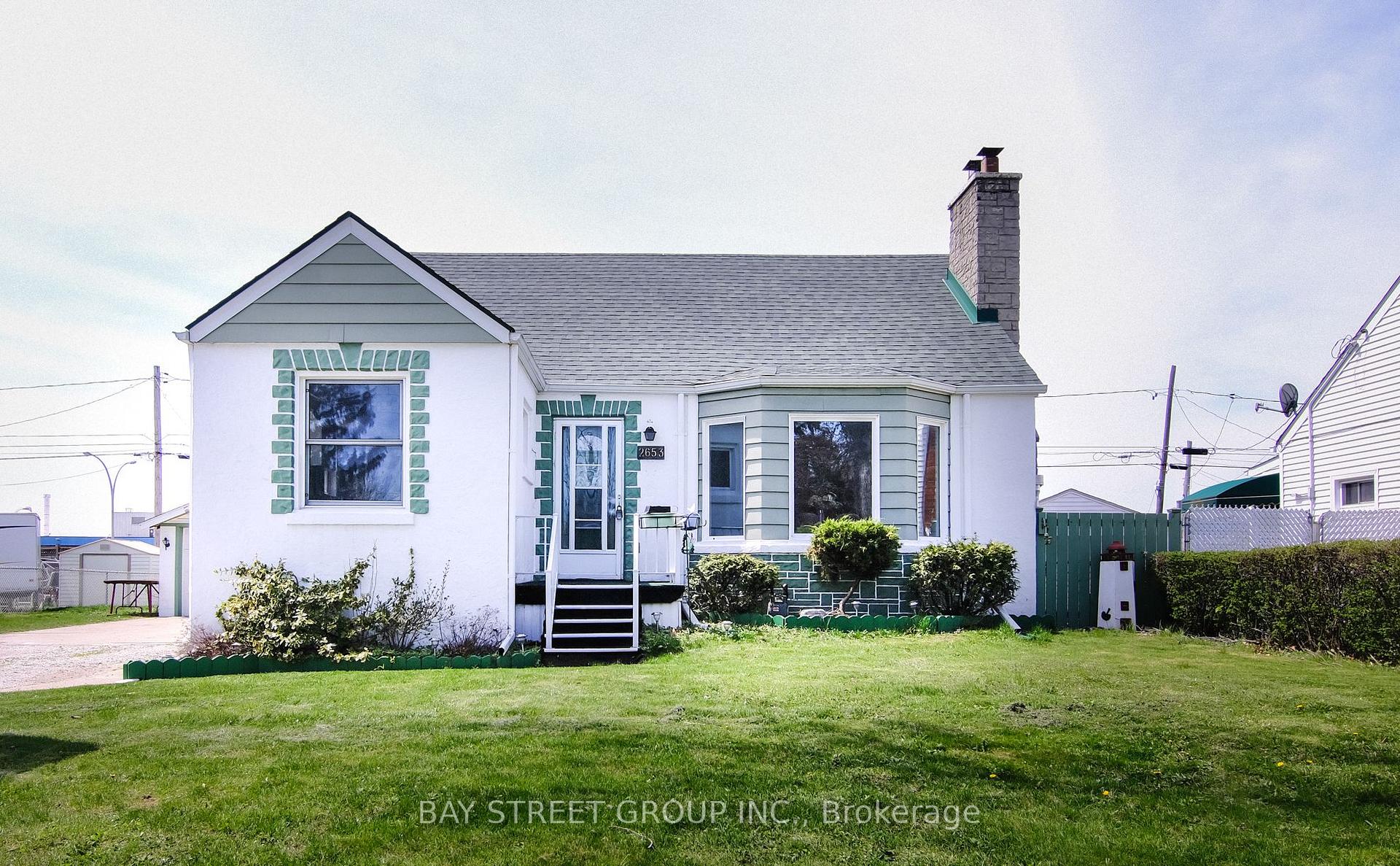 Photo 1 of 2653 Alexis Road, Windsor — HOMEH