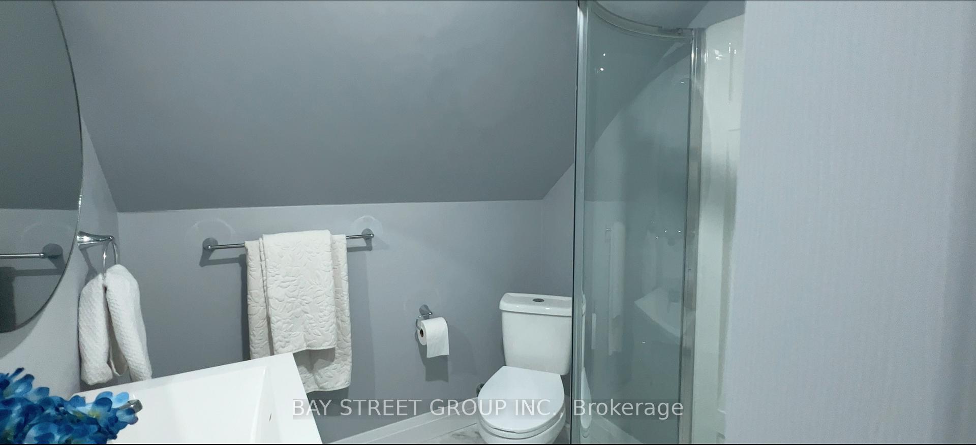Photo 19 of 2653 Alexis Road, Windsor — HOMEH