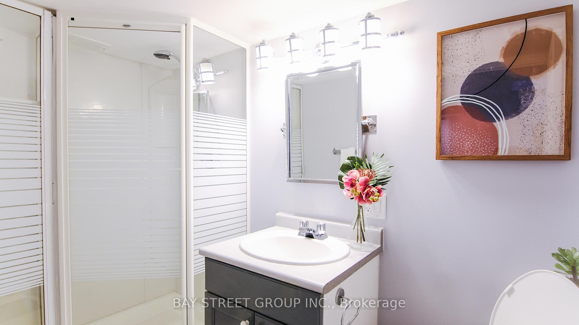 Photo 20 of 2653 Alexis Road, Windsor — HOMEH