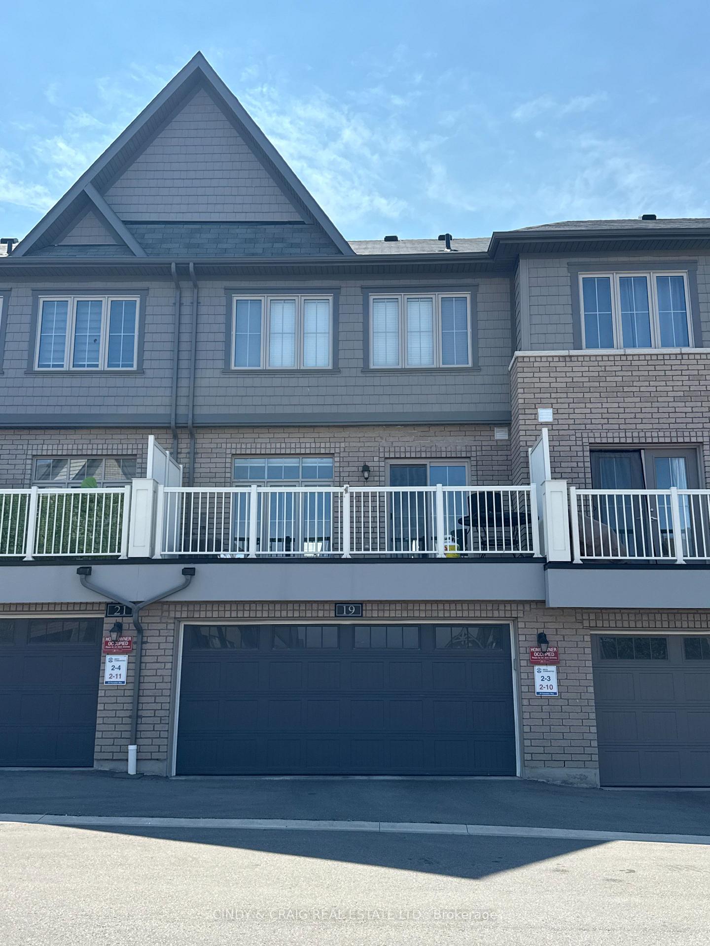 Photo 11 of 19 Porcelain Way, Whitby, Rolling Acres — HOMEH