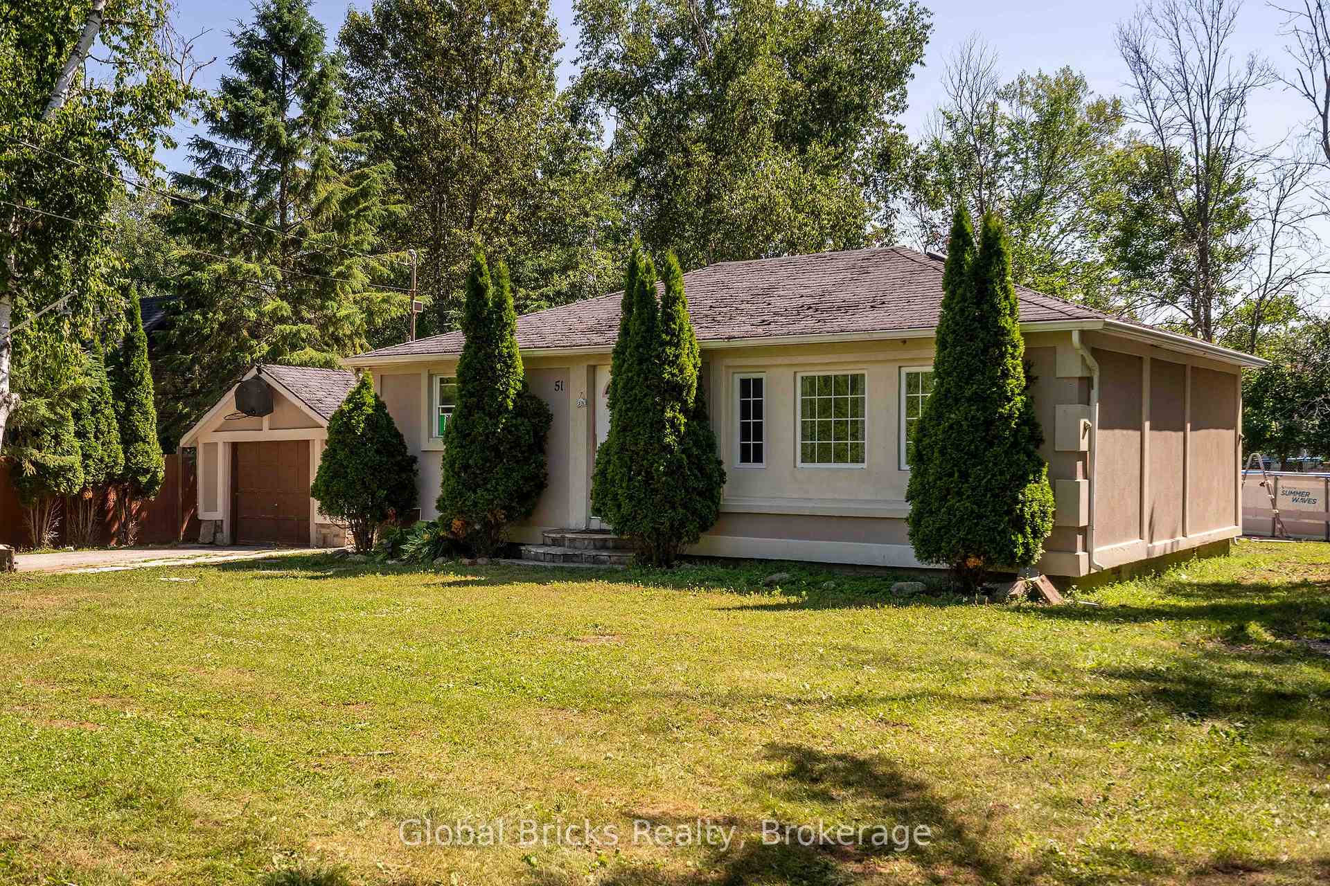 Photo 1 of 51 75th Street, Wasaga Beach — HOMEH