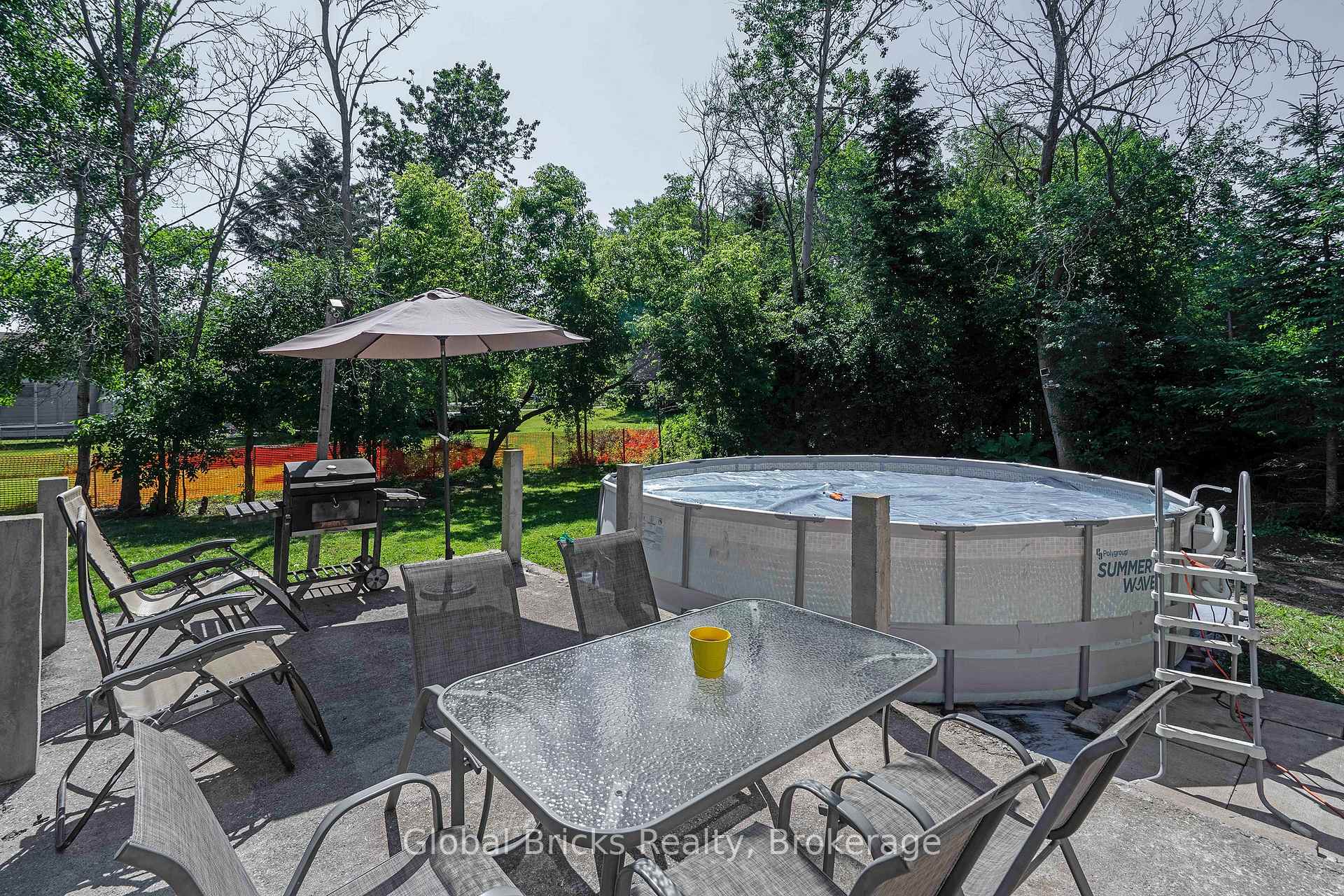 Photo 21 of 51 75th Street, Wasaga Beach — HOMEH