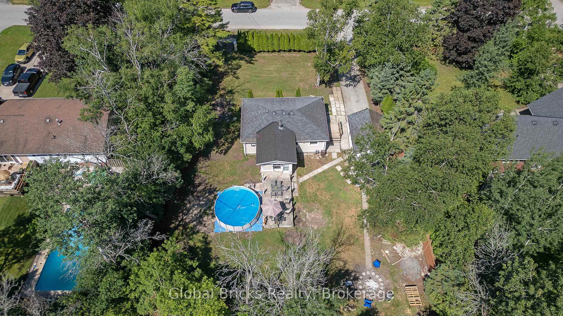 Photo 36 of 51 75th Street, Wasaga Beach — HOMEH