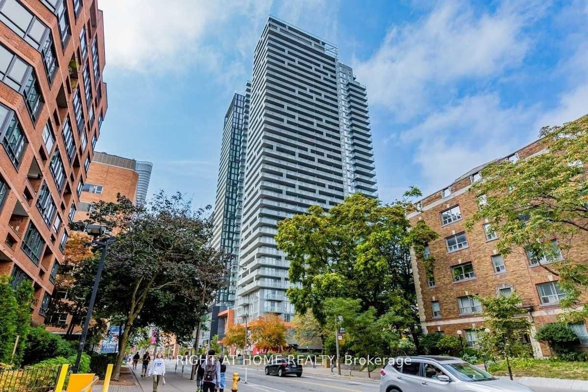 Photo 4 of Unit 3201, 50 Wellesley St, Toronto, Church-Yonge Corridor — HOMEH