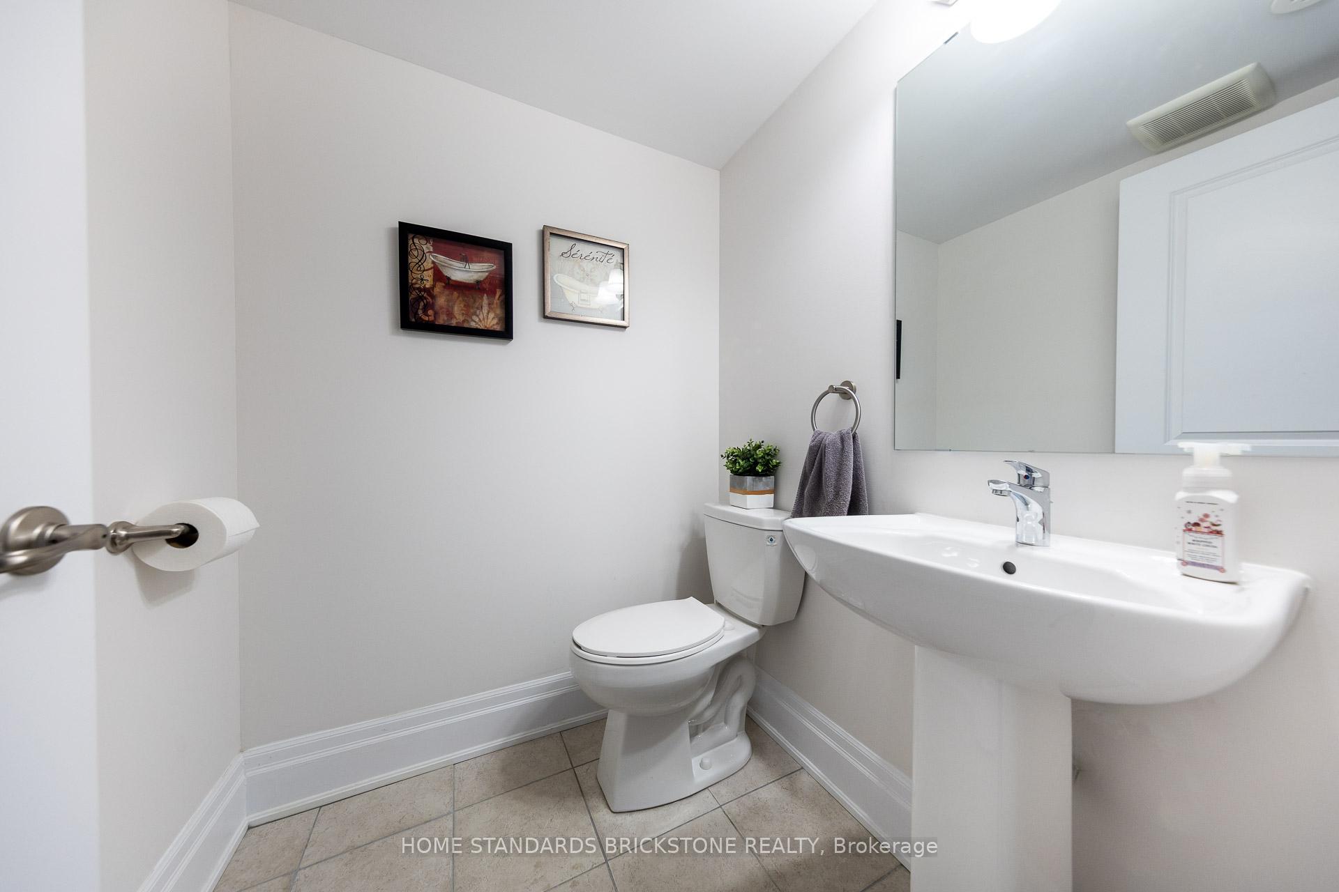 Photo 8 of 54 Campobello Street, Vaughan, Patterson — HOMEH