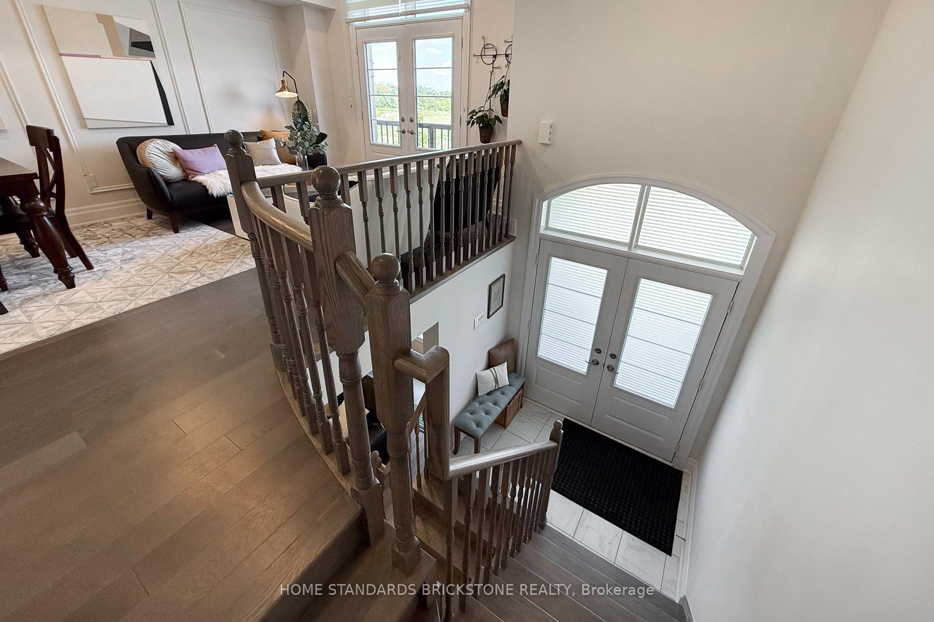 Photo 9 of 54 Campobello Street, Vaughan, Patterson — HOMEH