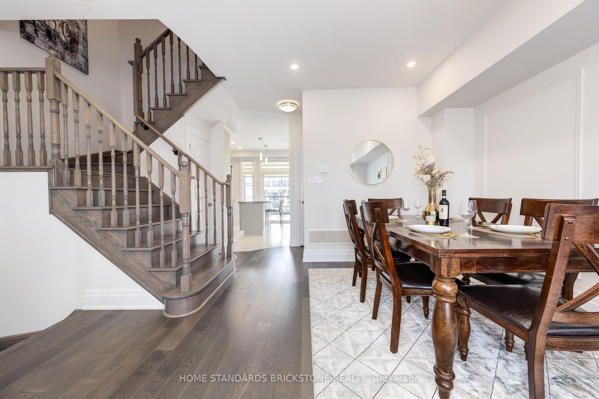 Photo 14 of 54 Campobello Street, Vaughan, Patterson — HOMEH