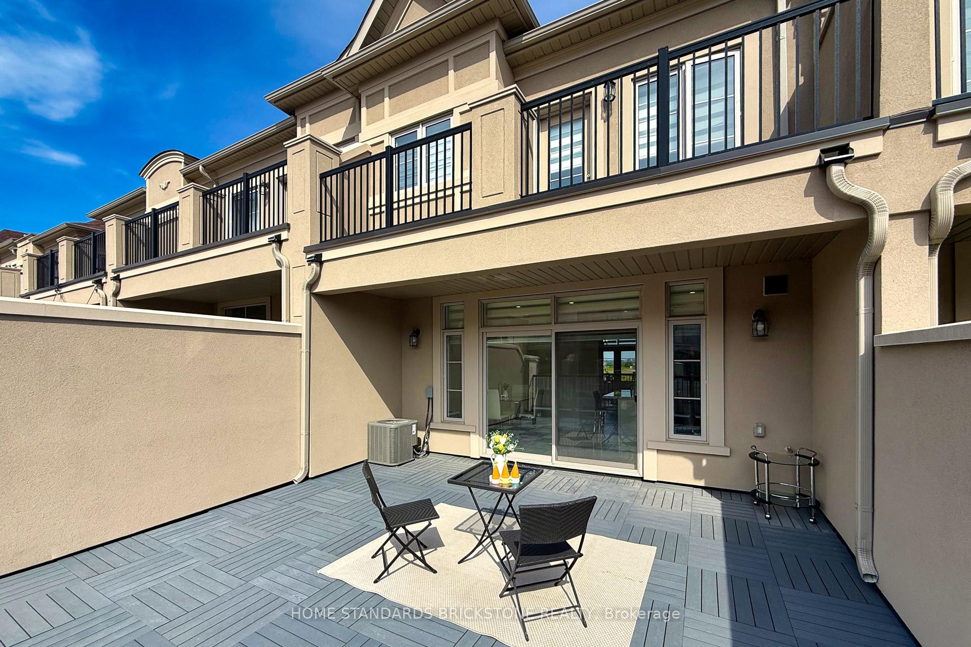 Photo 25 of 54 Campobello Street, Vaughan, Patterson — HOMEH