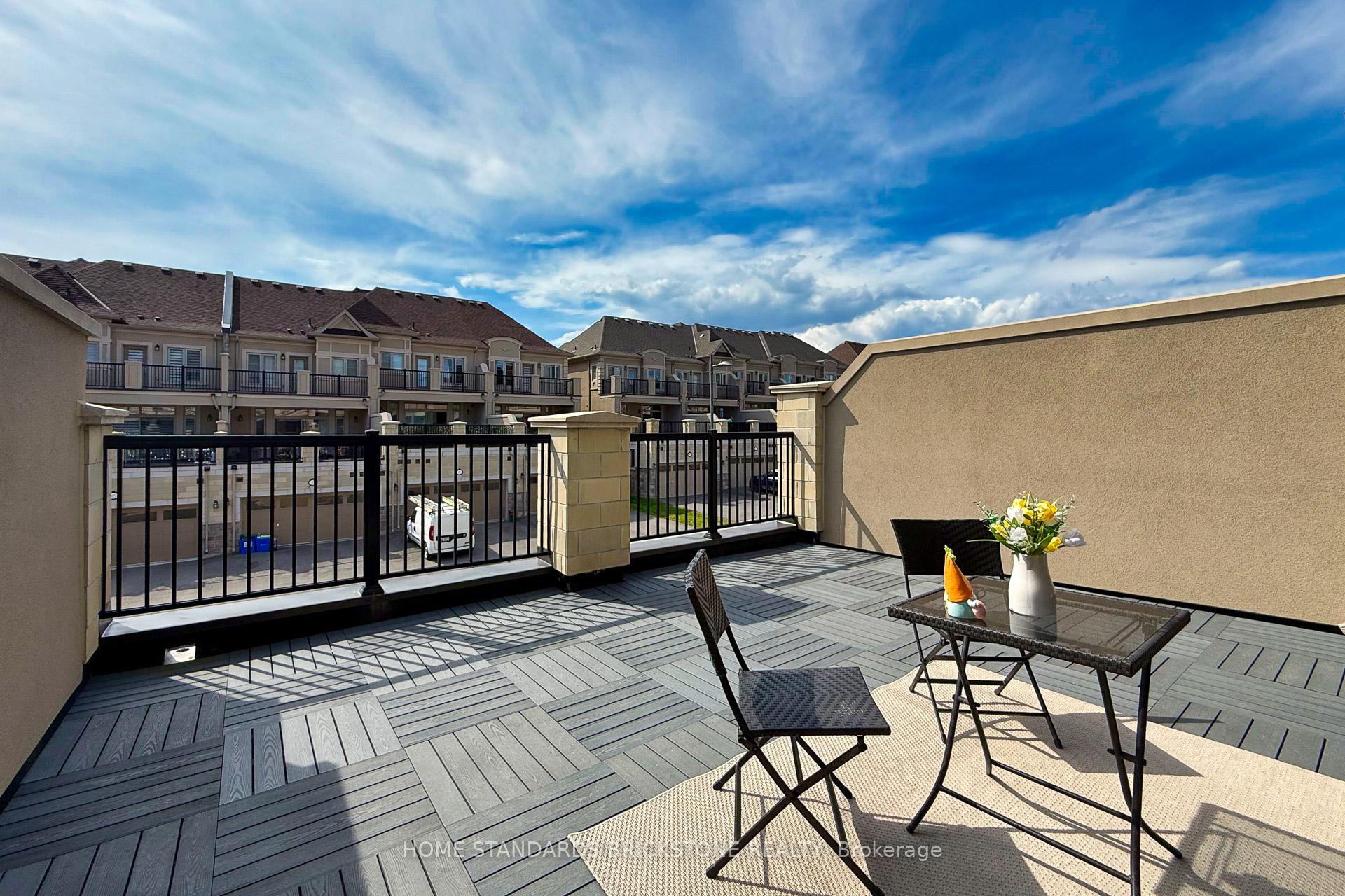 Photo 31 of 54 Campobello Street, Vaughan, Patterson — HOMEH