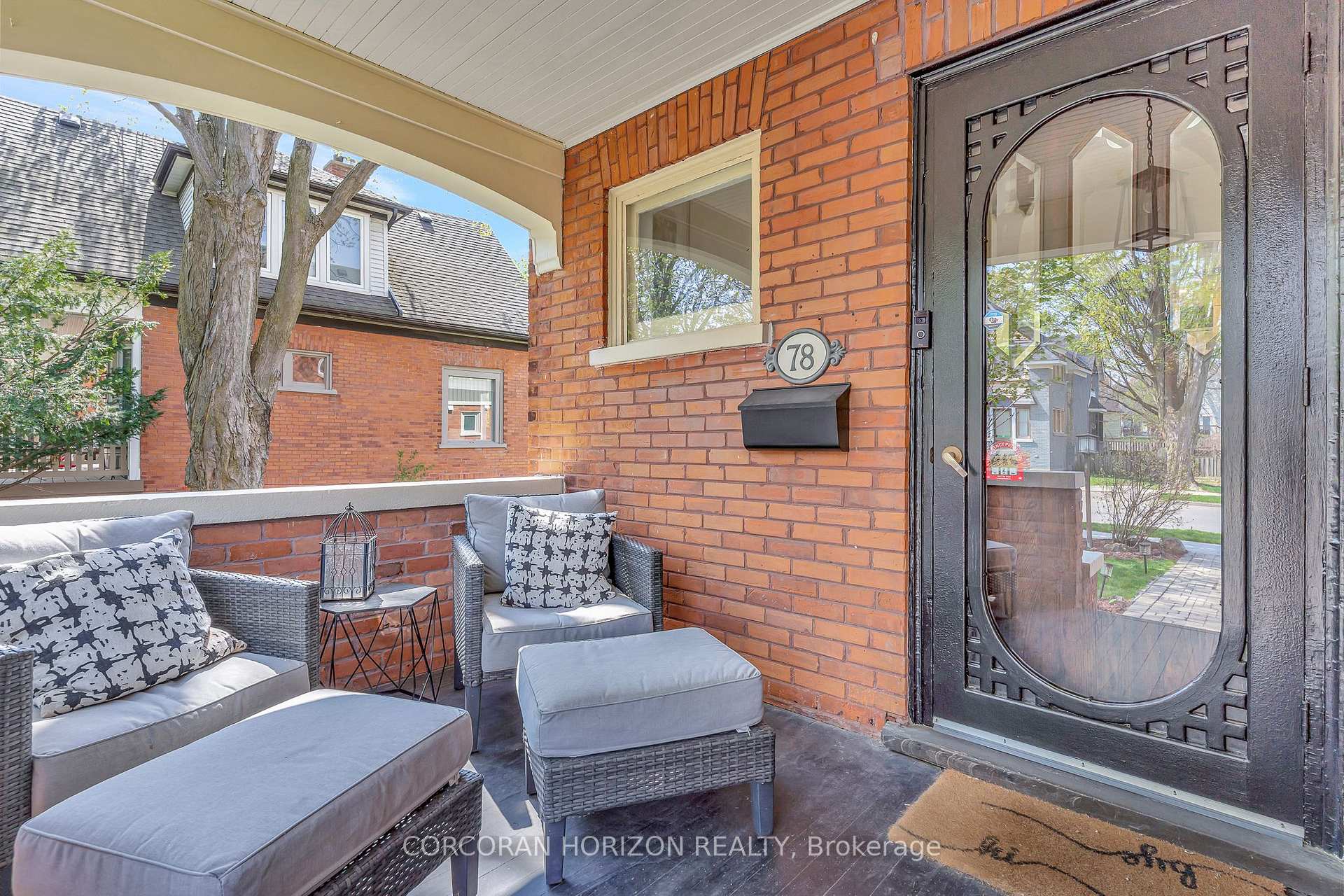 Photo 4 of 78 John Street E, Waterloo — HOMEH